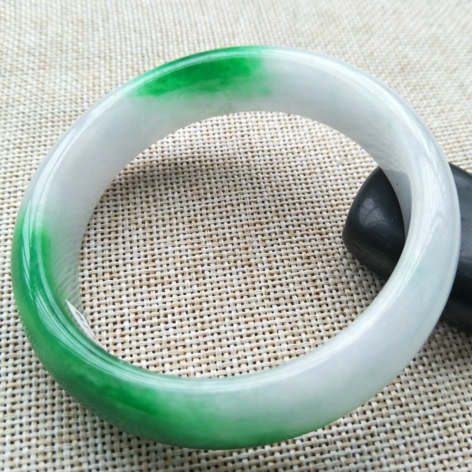 10% OFF- 57/58/59mm Certified Natural Jadeite Emerald A*Jade Handcarved Bangle Z619