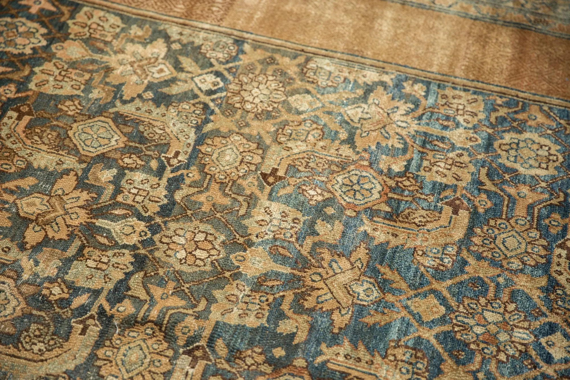12.5x20 Antique Distressed Bibikabad Carpet