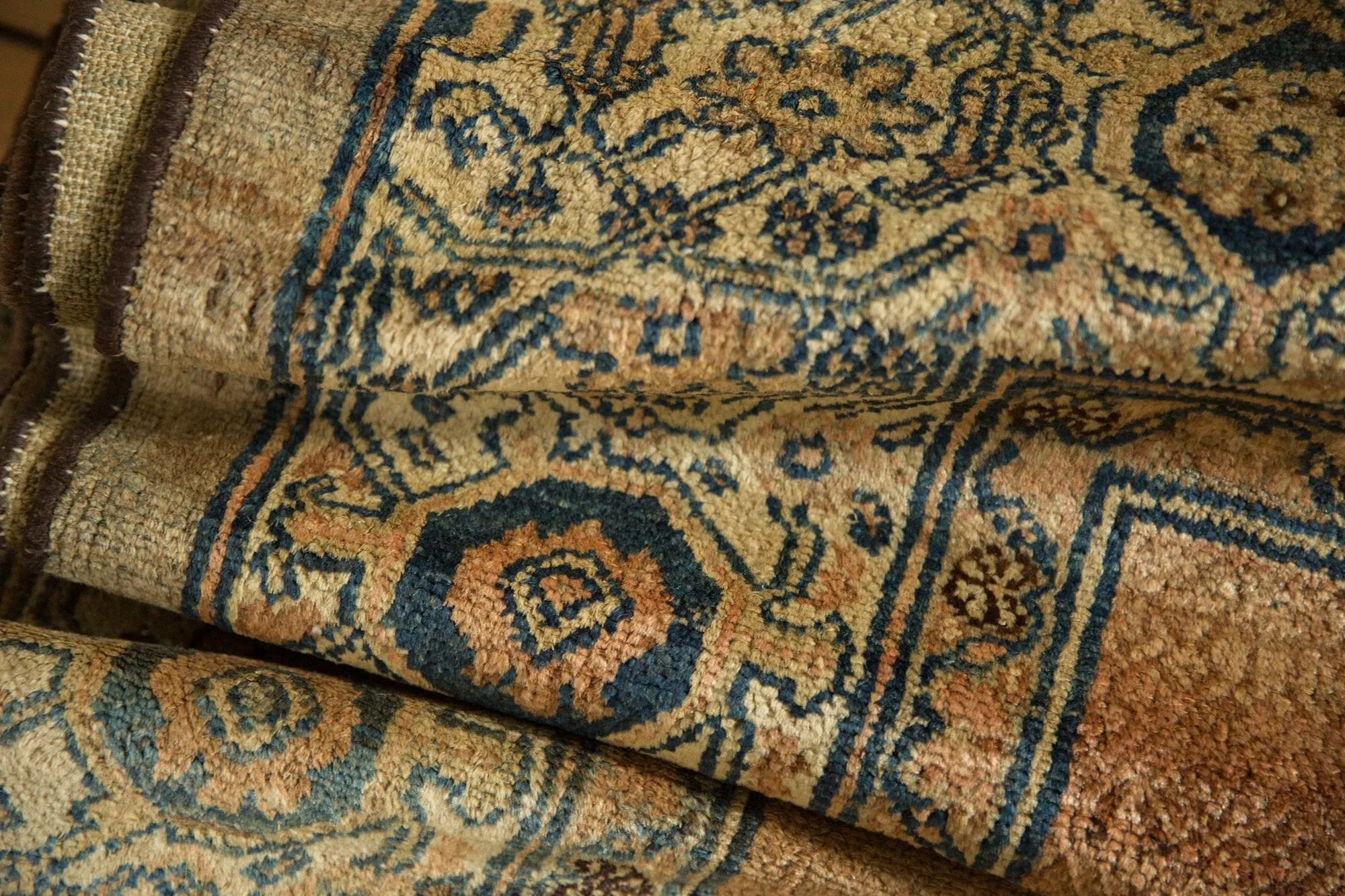 12.5x20 Antique Distressed Bibikabad Carpet