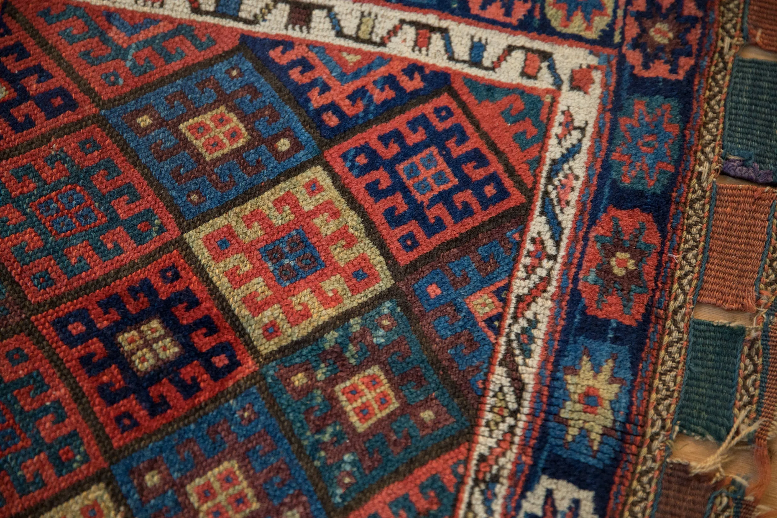 2 x 2.5 Antique Jaff Kurd Bag Face Square Rug Mat