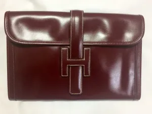 80's vintage HERMES jige, document case, dark wine, bordeaux boxcalf portfolio purse, iPad case. Classic and sophisticated style.