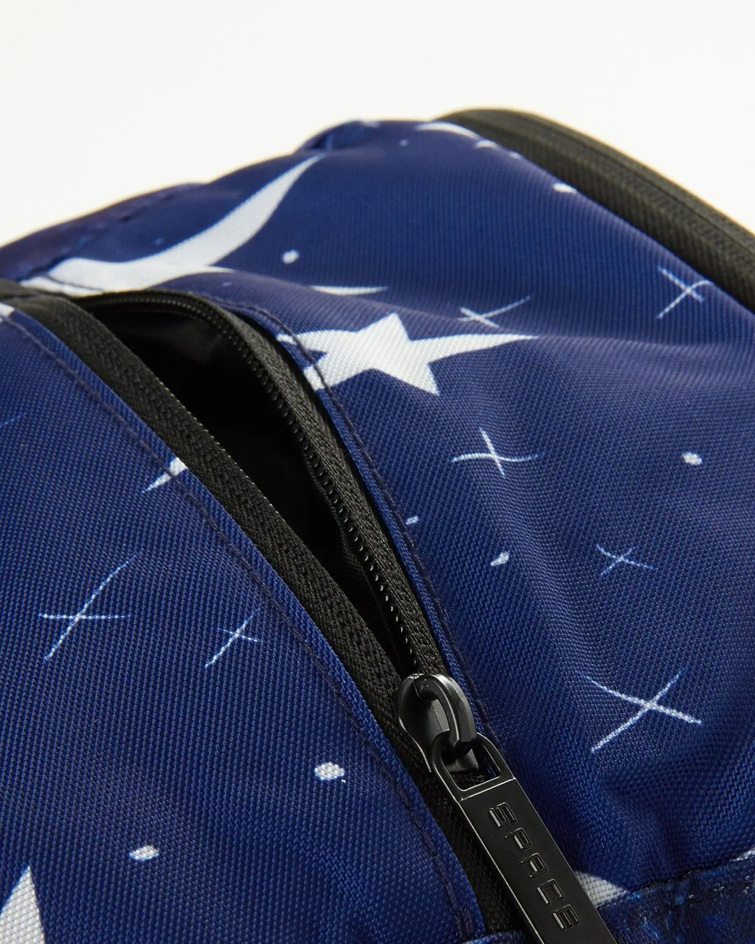 ALIEN CRANE BACKPACK