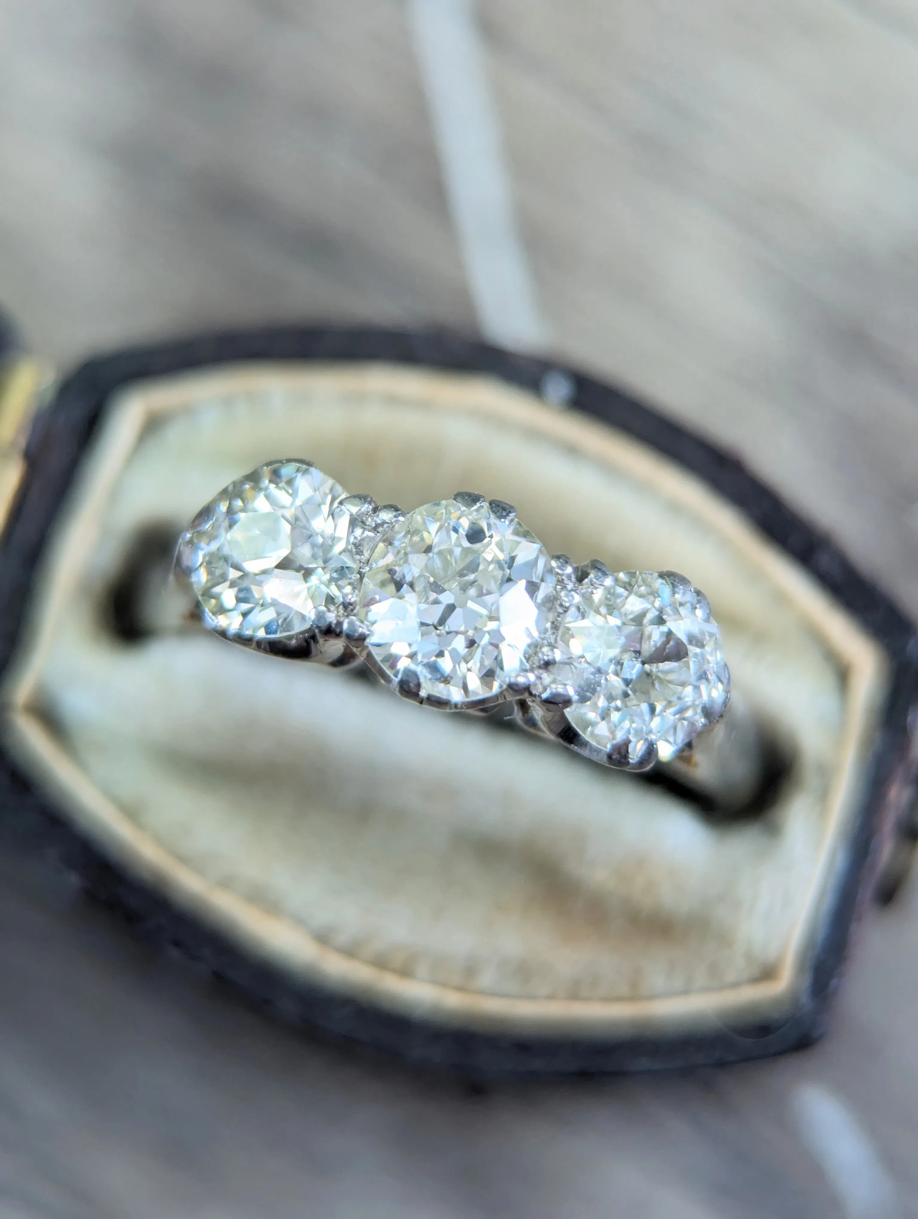 Antique 1.18ctw Old European cut  diamond band