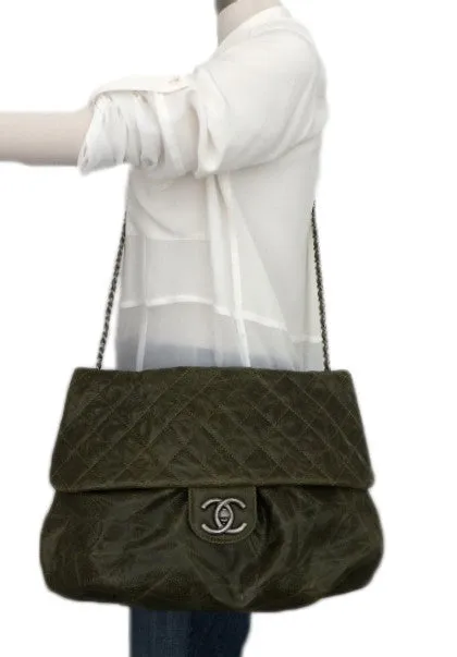 Authentic Chanel Green Coated Caviar Modern Maxi Jumbo Flapover