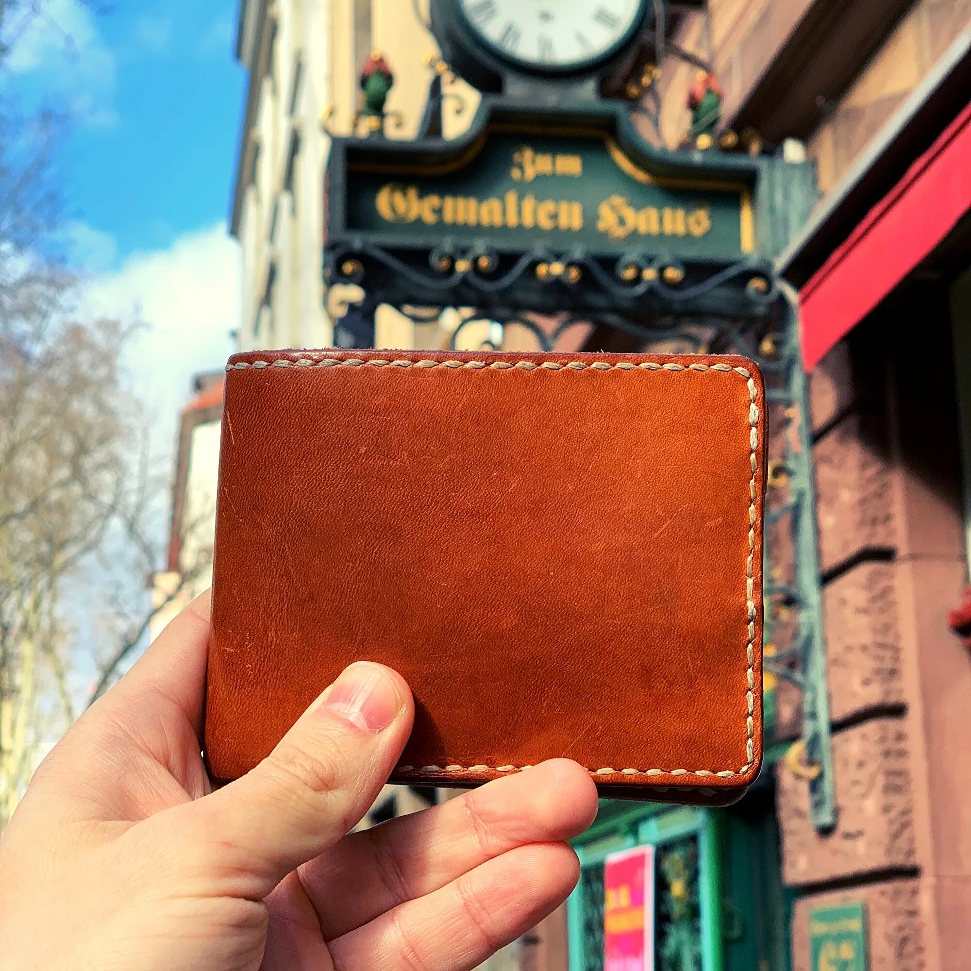 BIFOLD WALLET / BROWN