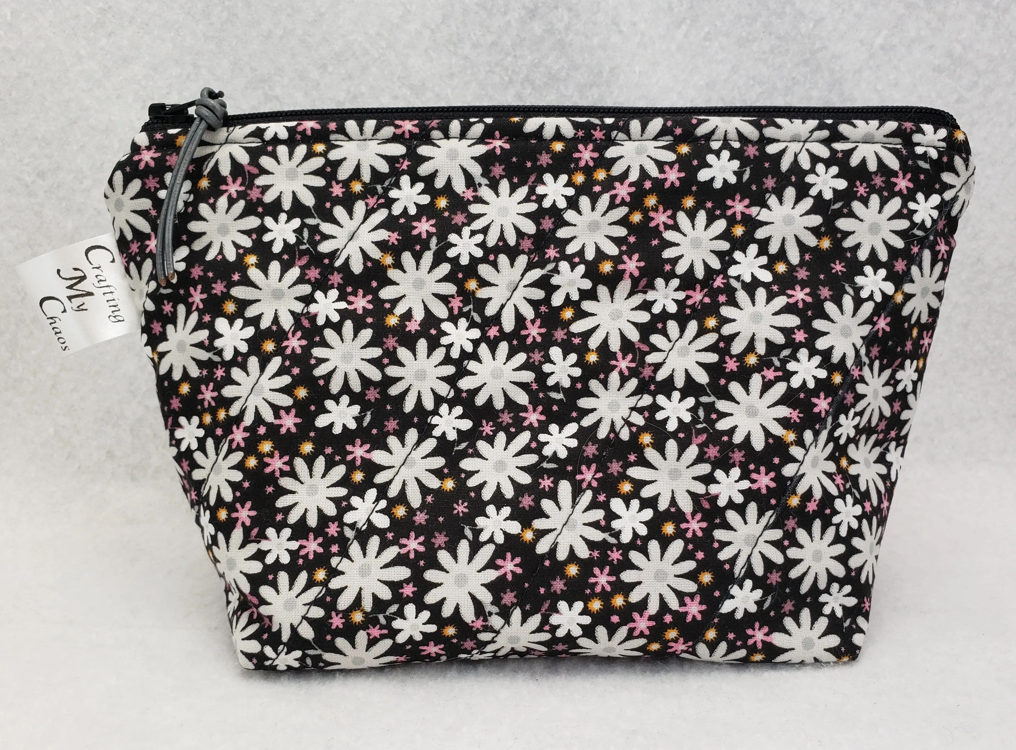 Black Daisies - Notions Bag