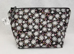 Black Daisies - Notions Bag