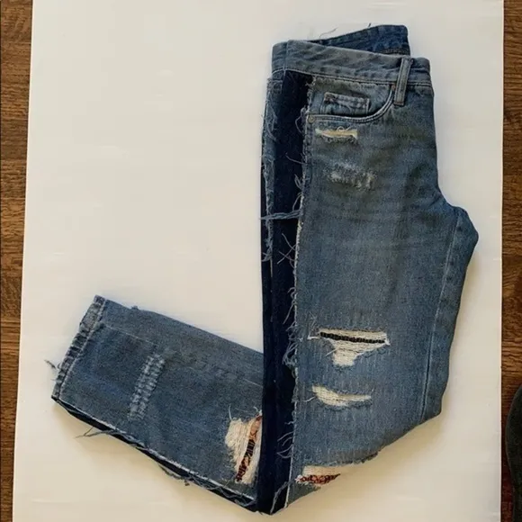 Blank NYC distressed contrast panel jean. Size 24