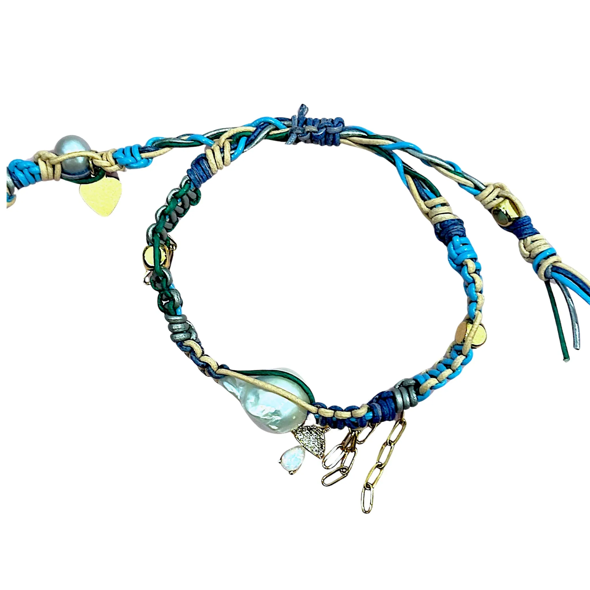 BLUE SKY TRIPPIN BAROQUE PEARL AND GOLD ROCKER LEATHR BRACELET