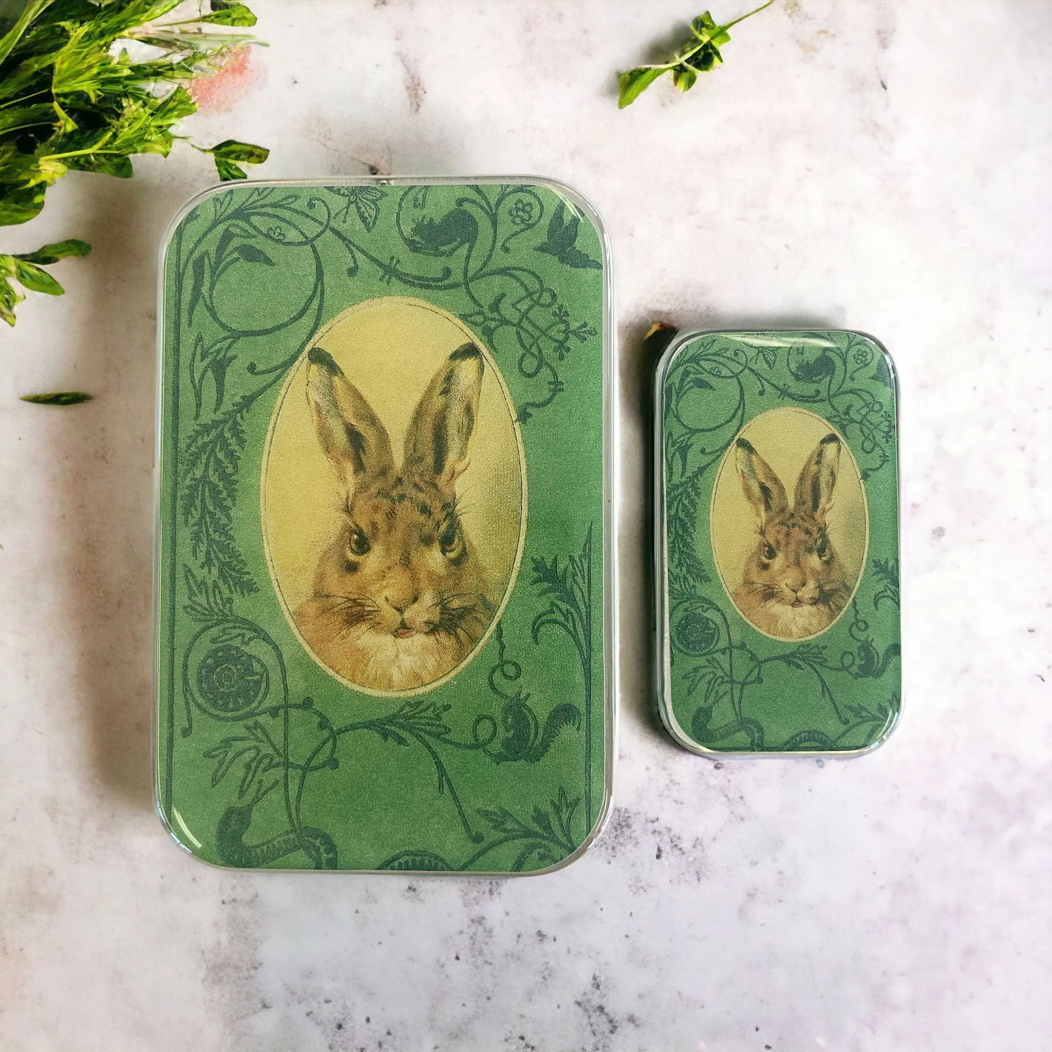 Bunny notions tin