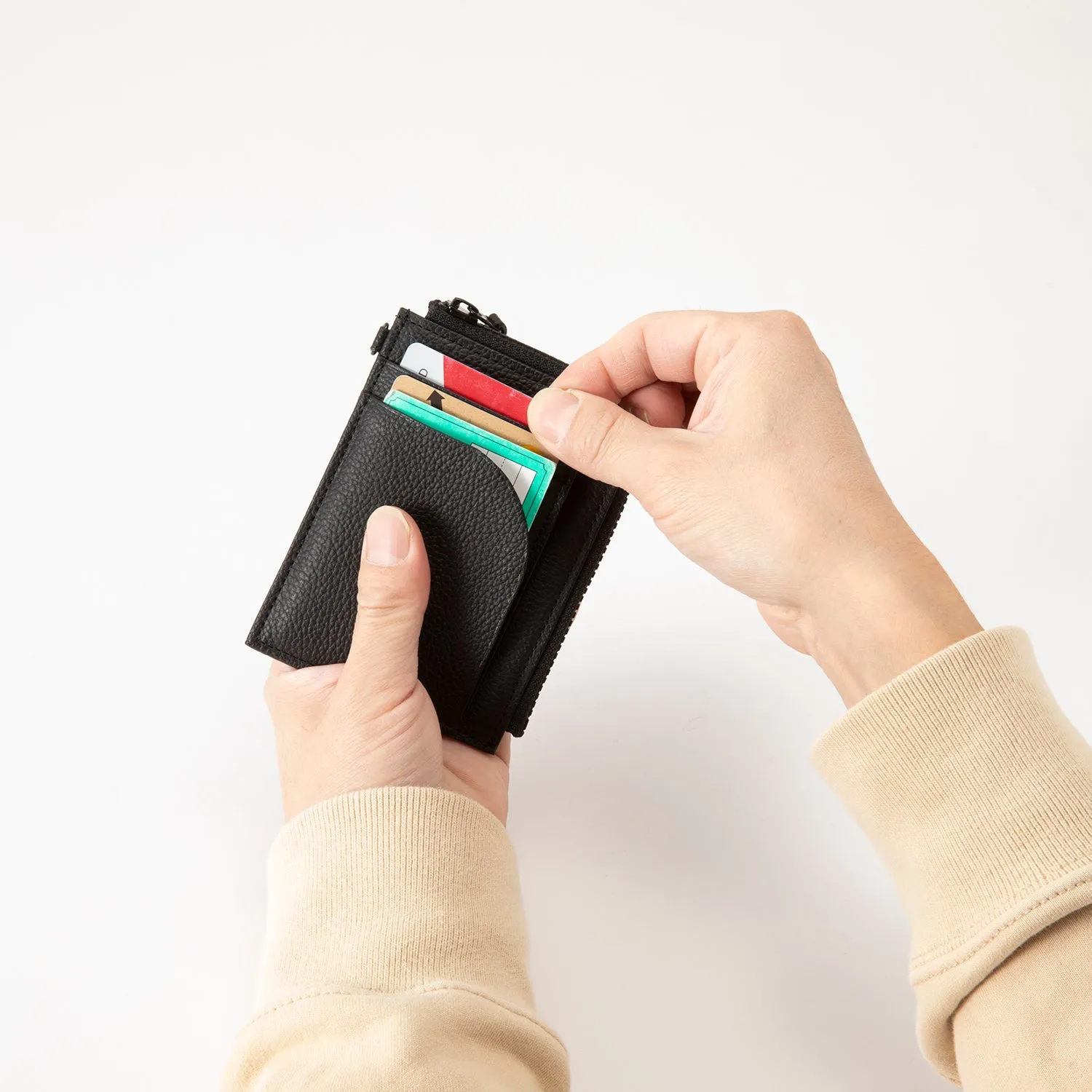 CACTA | カクタ　FIRE FLY - MULTI WALLET