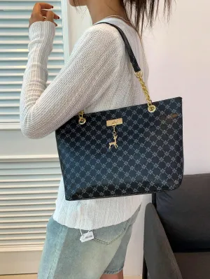 Chain Strap Deer Shaped Pendant Decorated Shoulder Bag