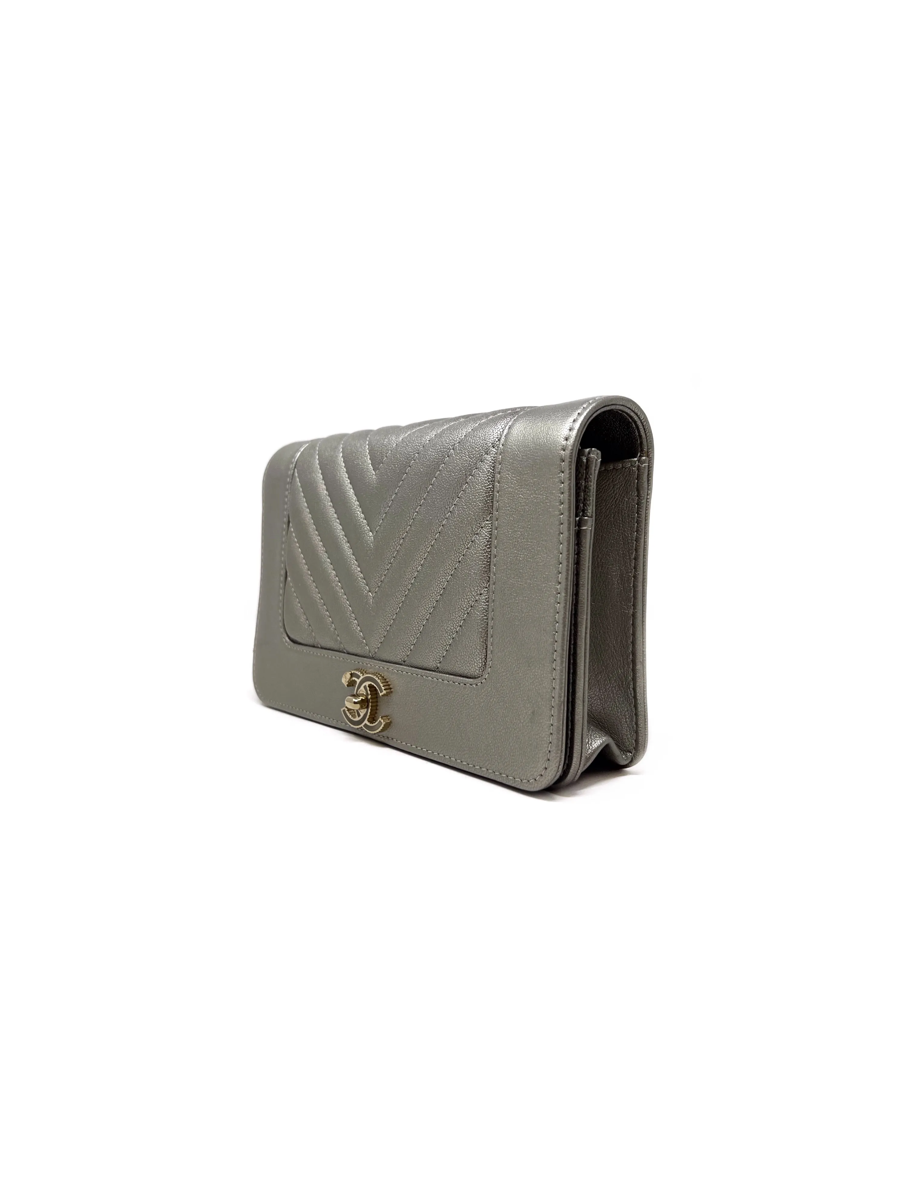 Chanel '17-'18 'Mademoiselle Vintage' Chevron WOC