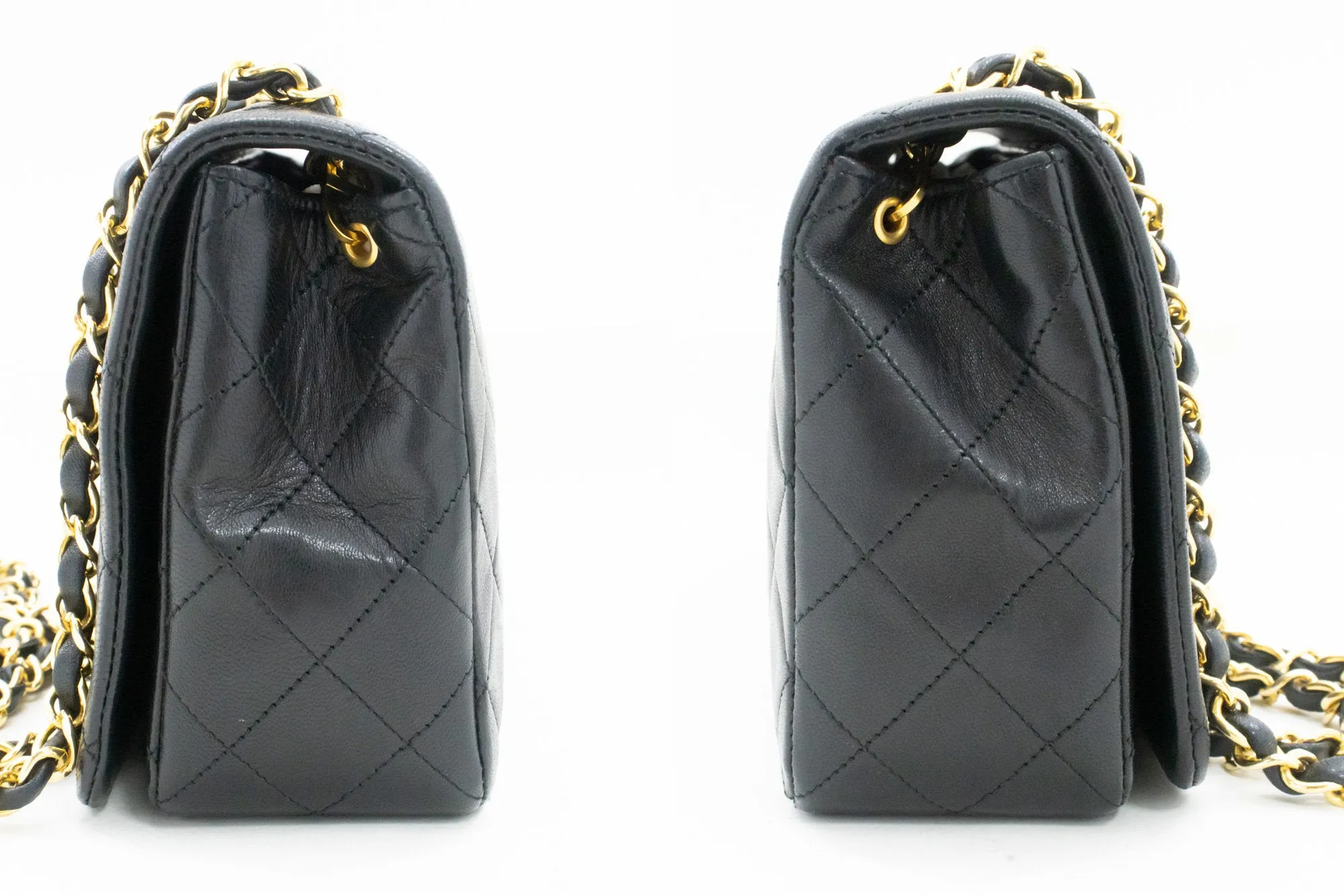CHANEL Full Flap Chain Shoulder Bag Crossbody Black Quilted Lamb n22