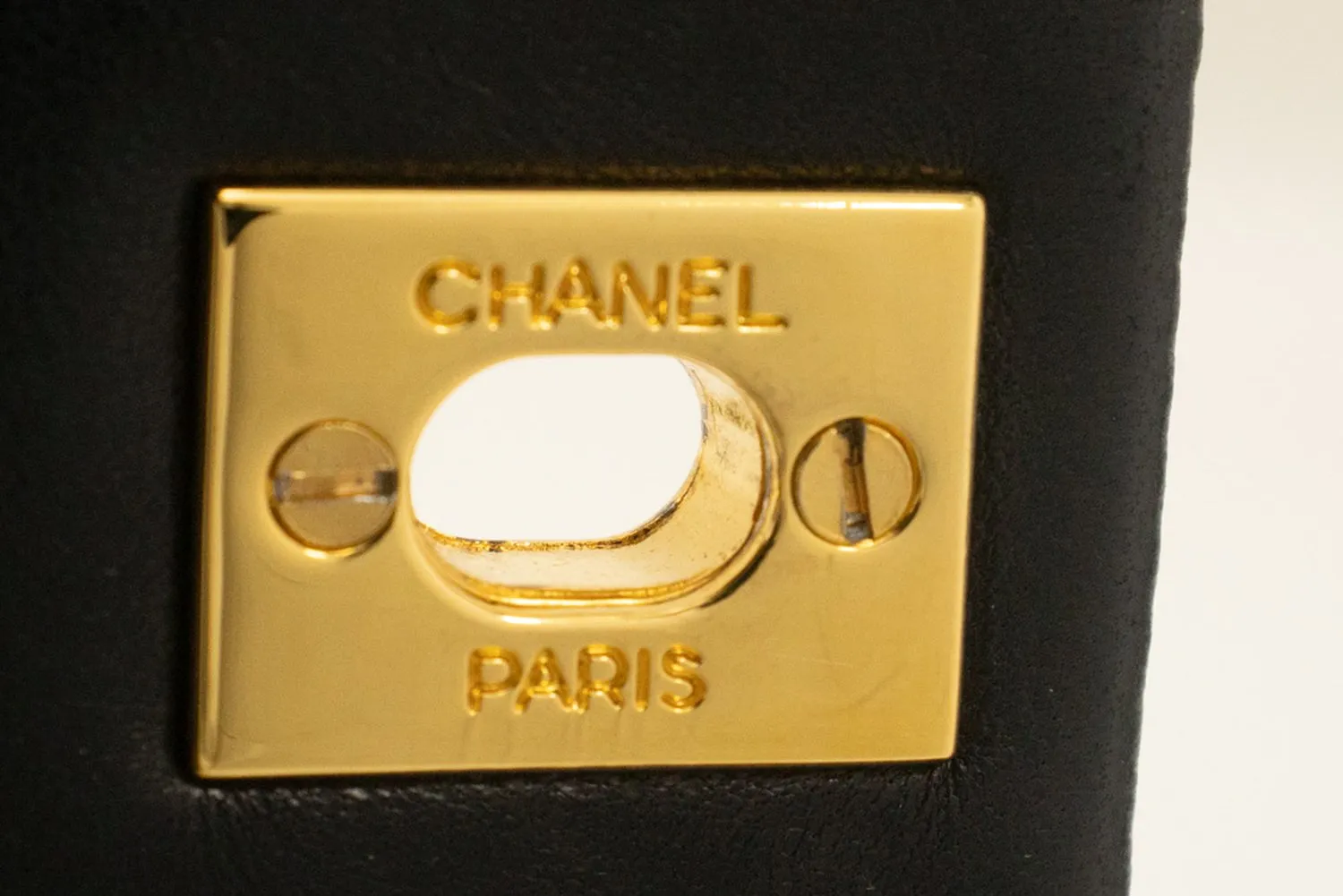 CHANEL Full Flap Chain Shoulder Bag Crossbody Black Quilted Lamb n22