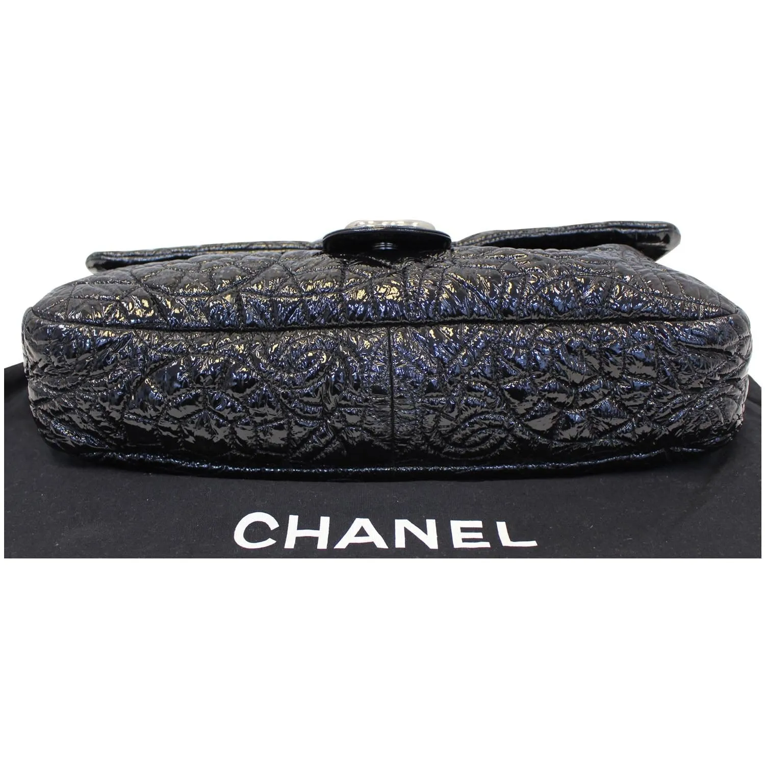 CHANEL Quilted Pattern Jumbo Single Flap Bag Black