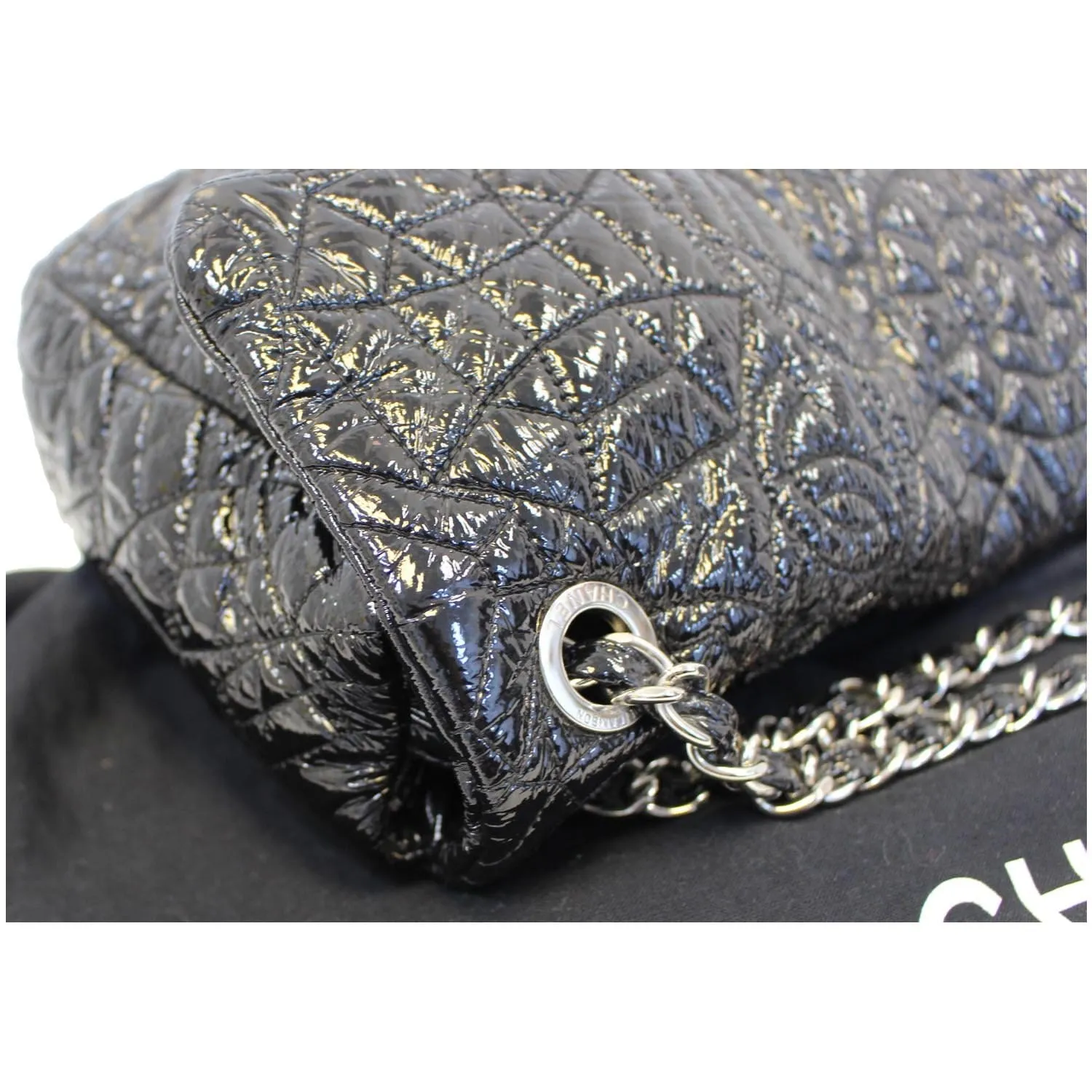 CHANEL Quilted Pattern Jumbo Single Flap Bag Black