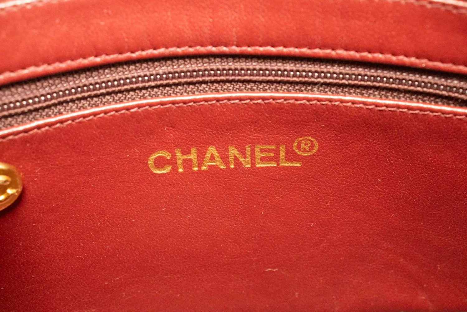 CHANEL Small Chain Shoulder Bag Black Lambskin Leather Zipper m63