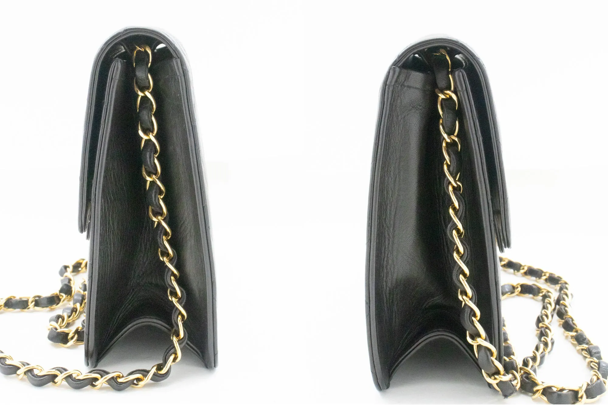 CHANEL Small Chain Shoulder Bag Clutch Black Quilted Flap Lambskin n26