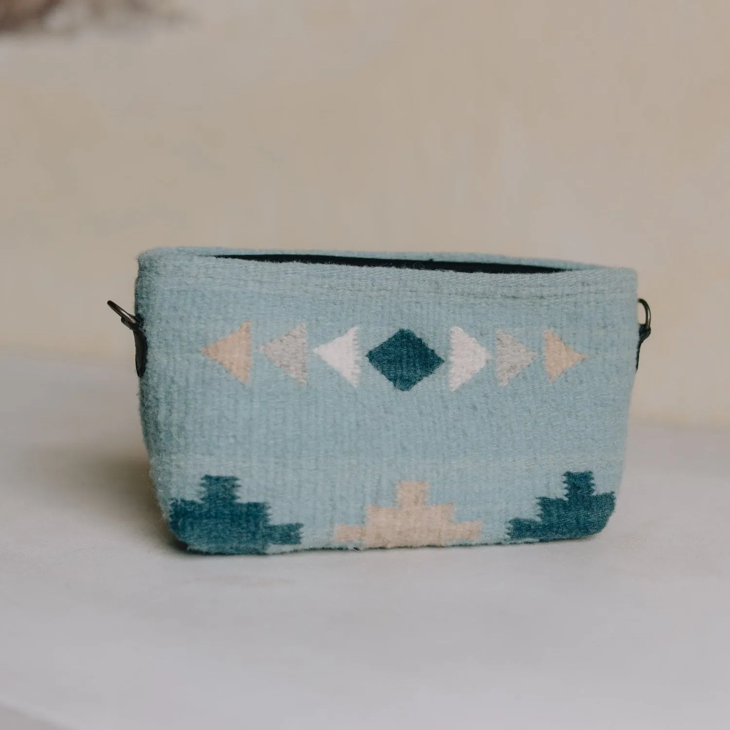 Cielito Convertible Clutch