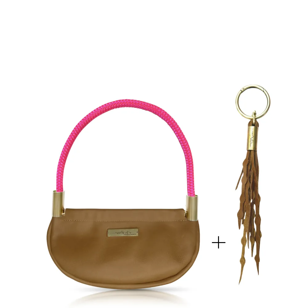 Clam Shell Bag in Beach Nut Leather