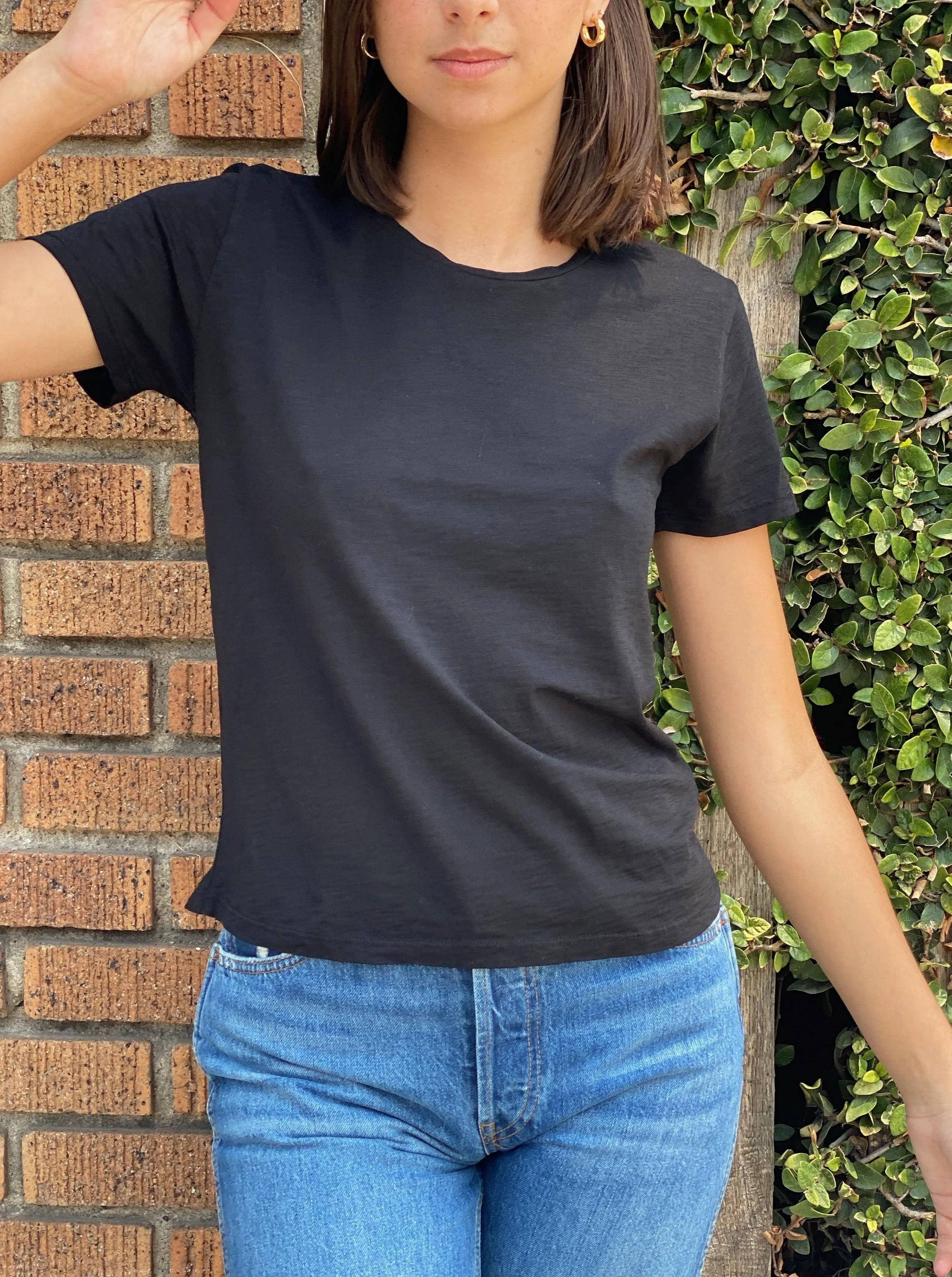 Classic Crewneck Tee in Supima Slub - Black