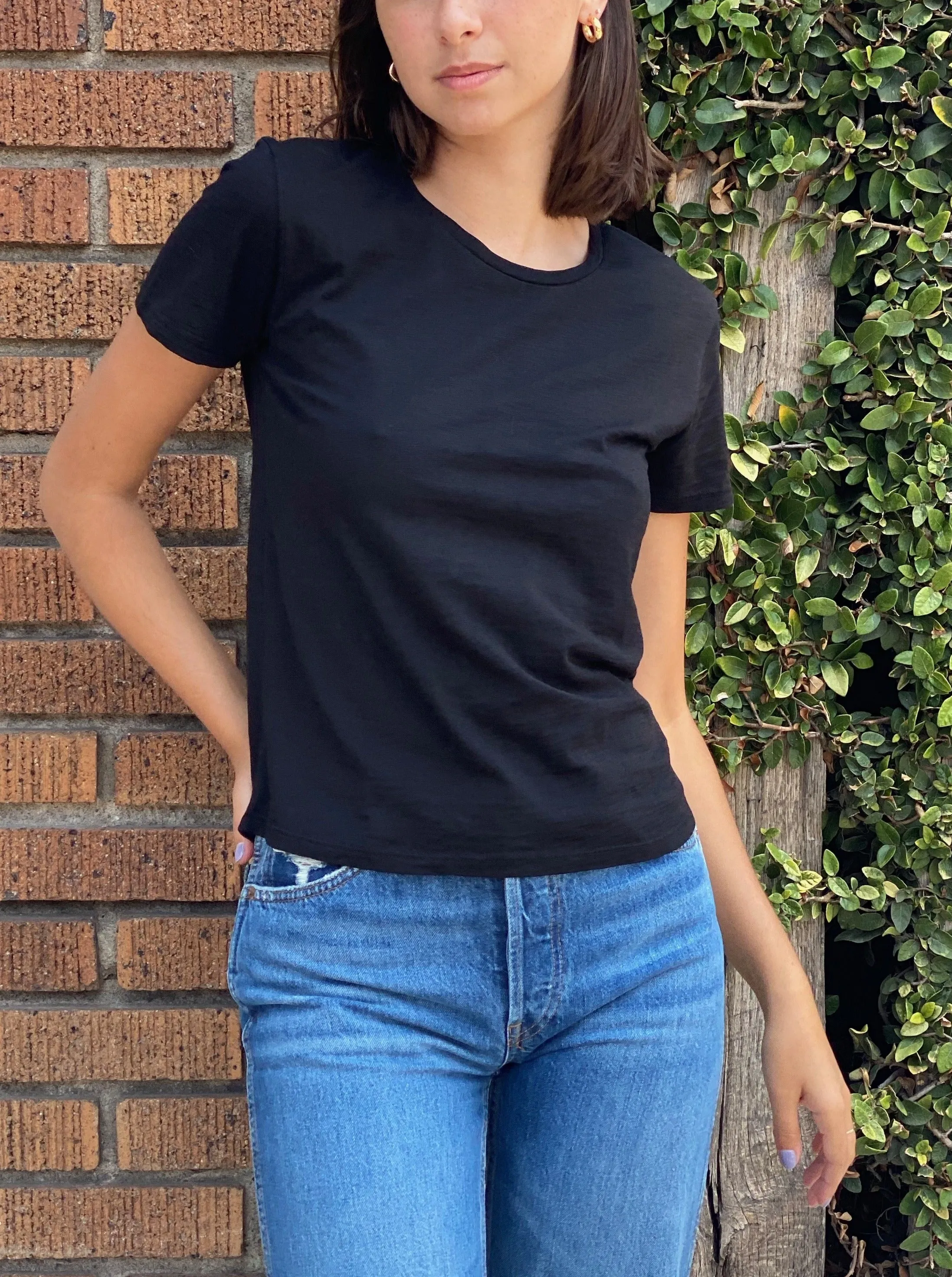 Classic Crewneck Tee in Supima Slub - Black