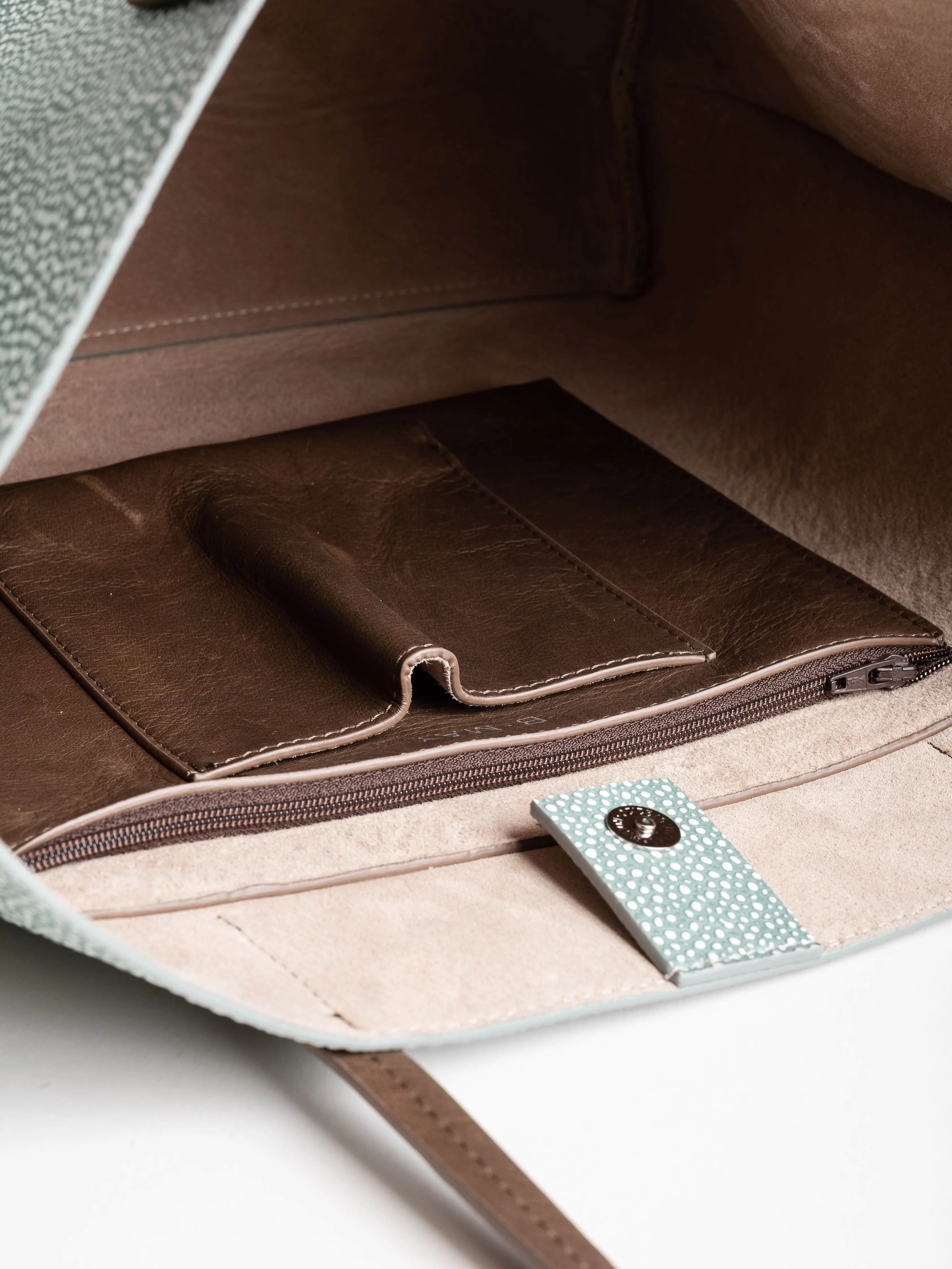 classic shopper - azure shagreen