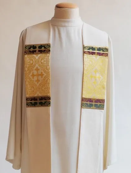 Classic Three Brocade White Stole
