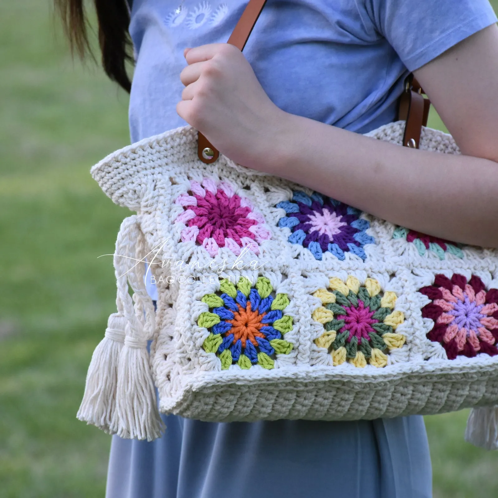 Crochet Granny Squares Shoulder Bag | BLANCHE