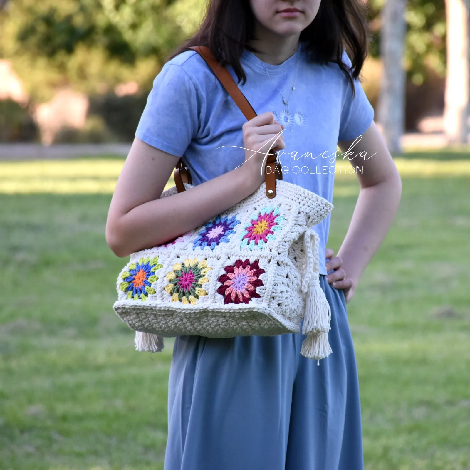 Crochet Granny Squares Shoulder Bag | BLANCHE