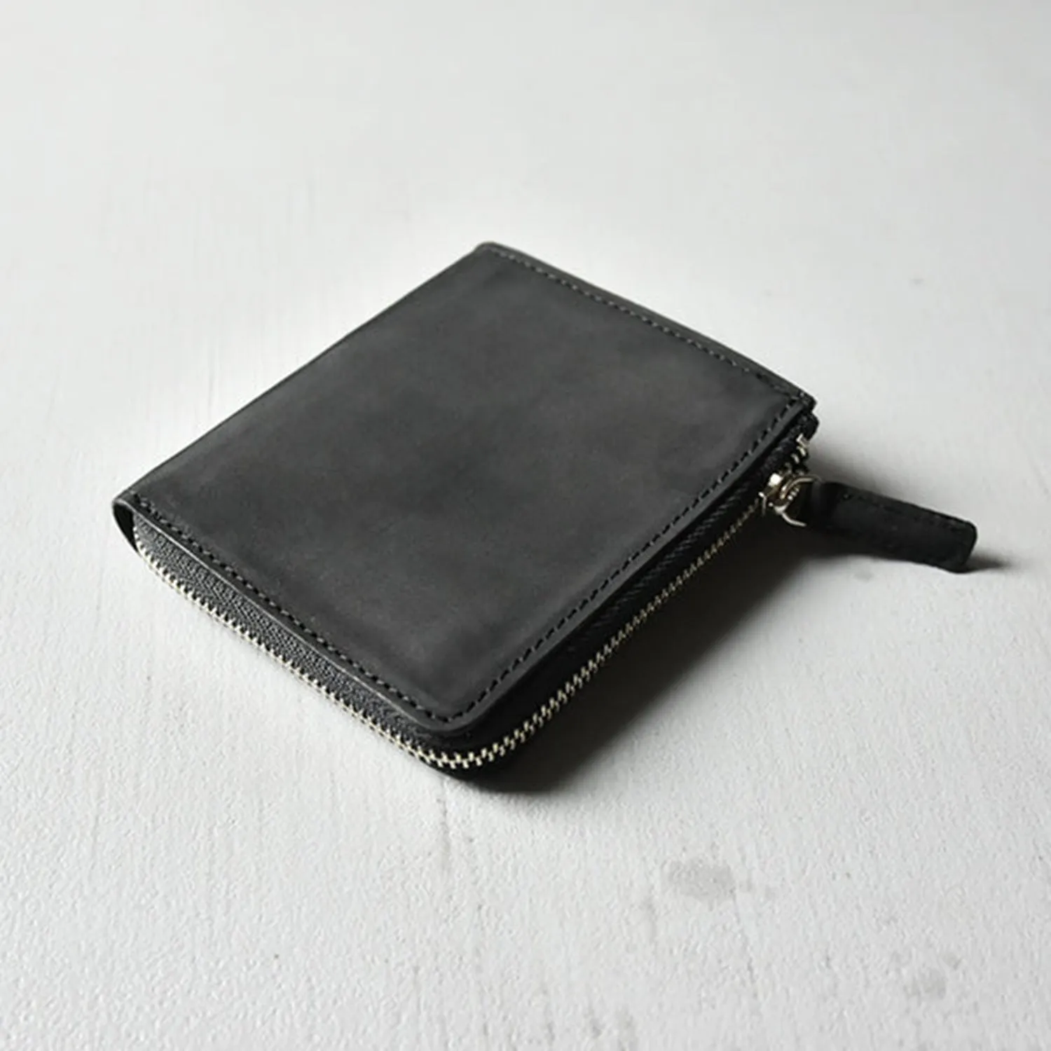 CRONY. | クルニー　【TATUM】Half Zip Wallet Small
