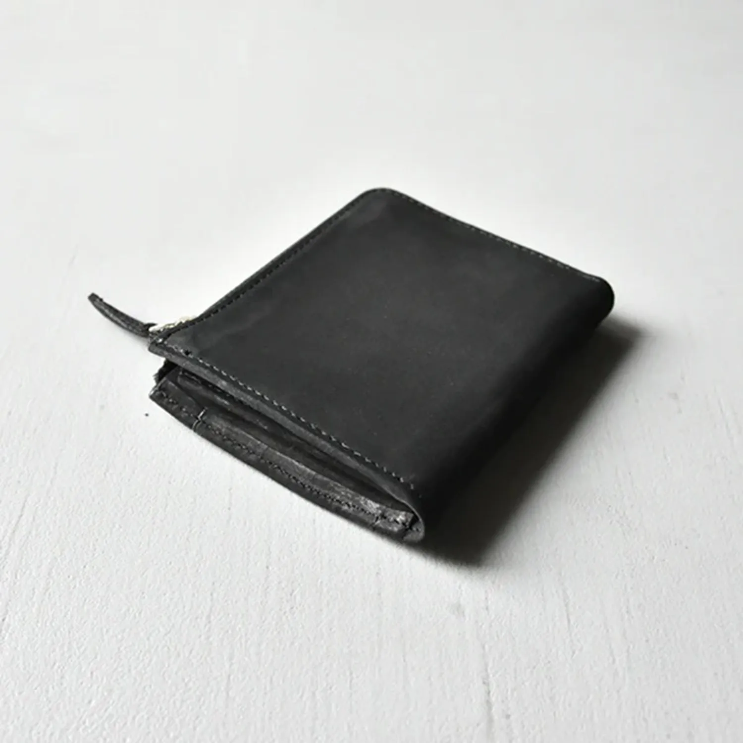 CRONY. | クルニー　【TATUM】Half Zip Wallet Small