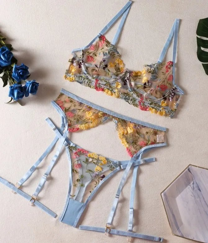Dara | 3-Piece Lingerie Set