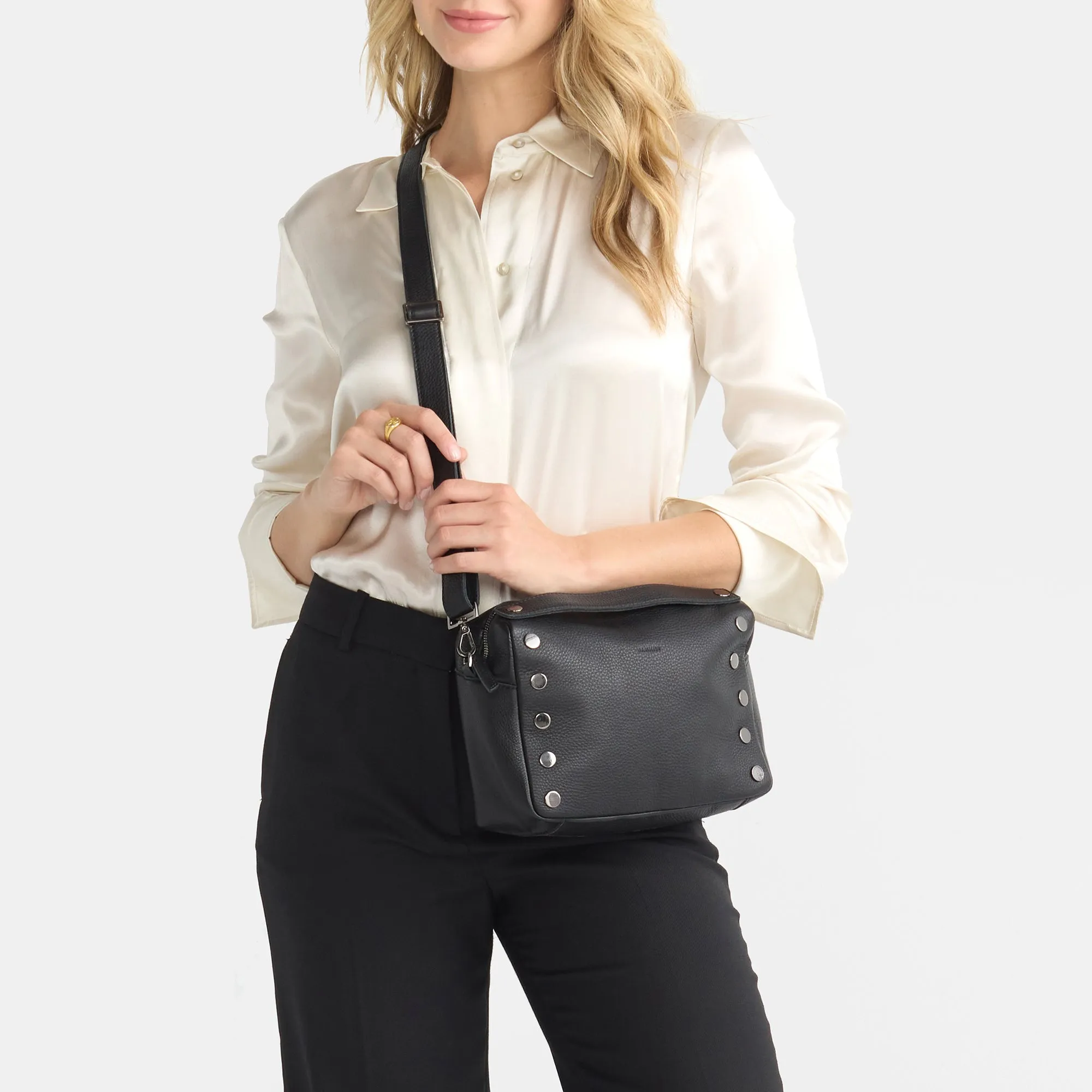 Evan Crossbody | Black/Gunmetal | Med
