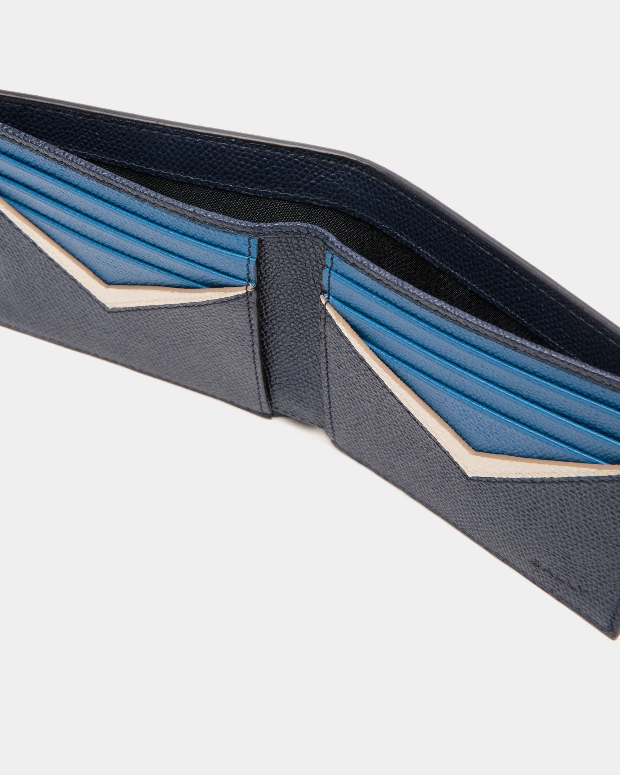 Flag_Bifold 8CCN - Wallet