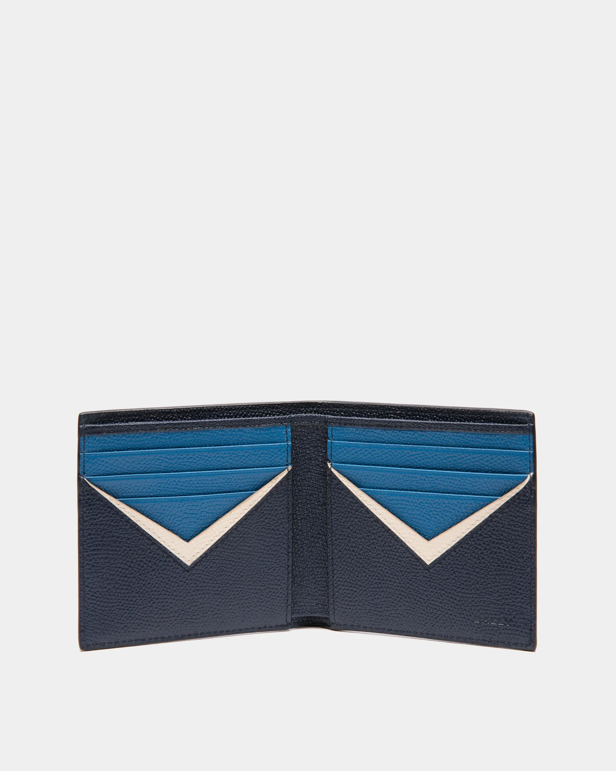 Flag_Bifold 8CCN - Wallet