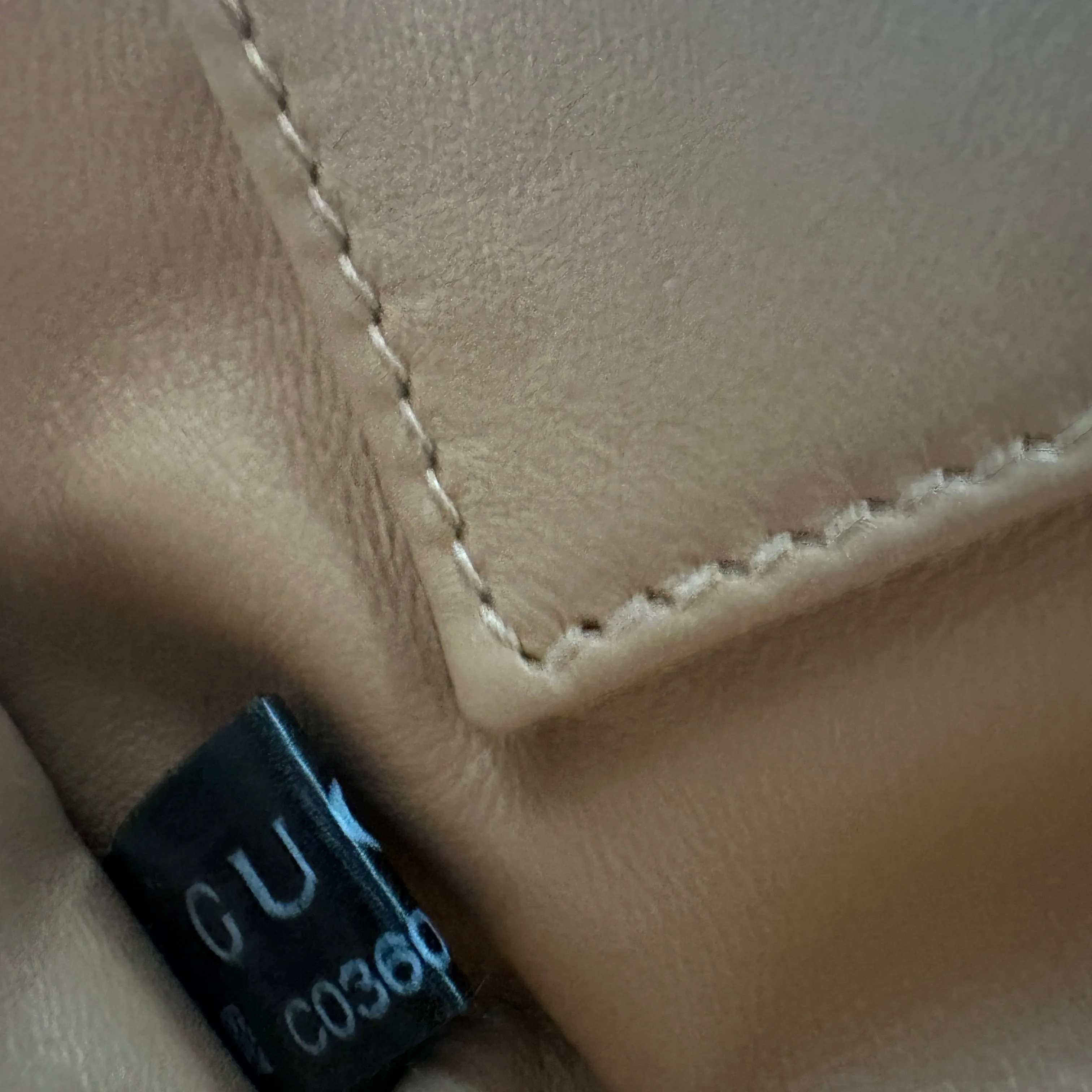 Gucci Berry Padlock Small Shoulder Bag