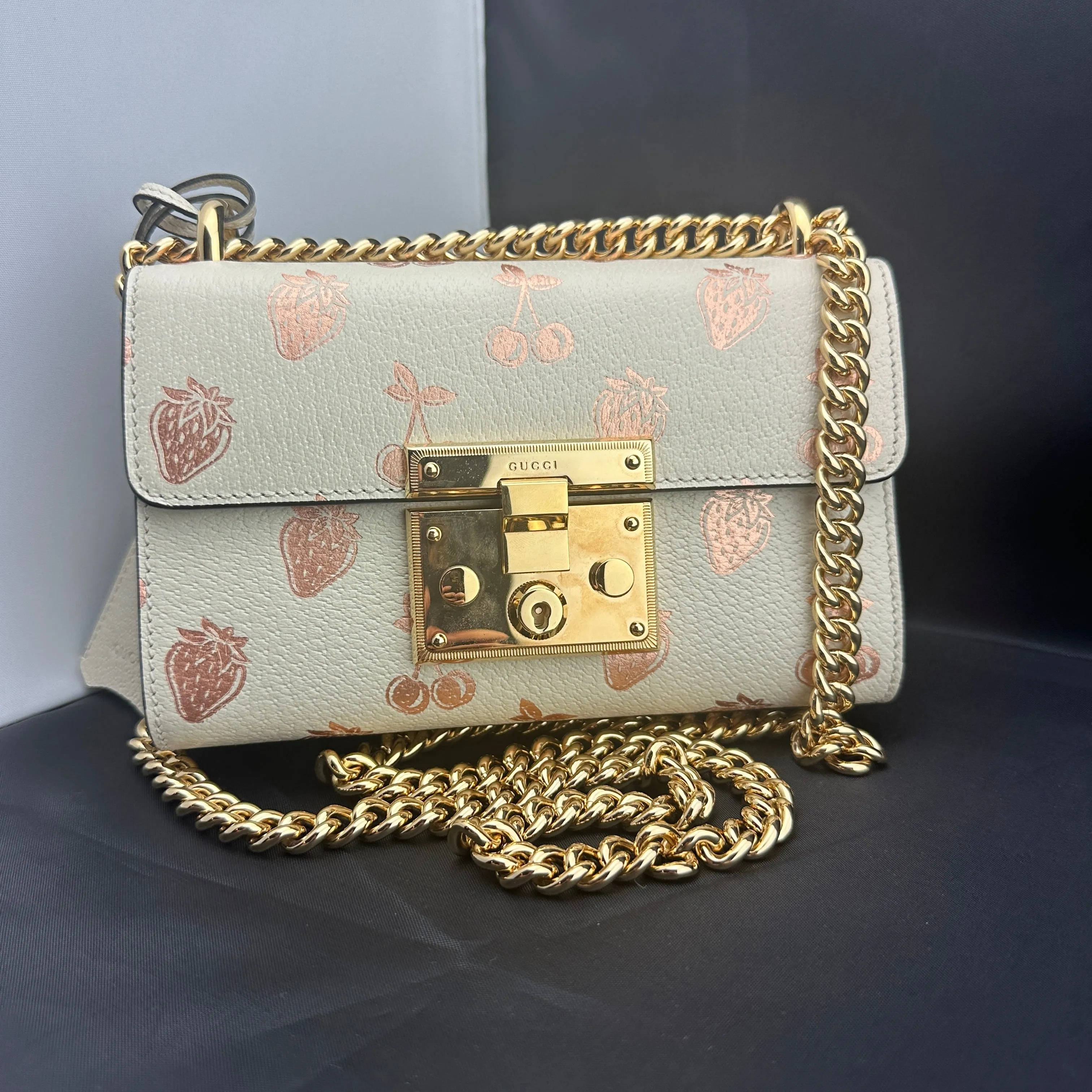 Gucci Berry Padlock Small Shoulder Bag