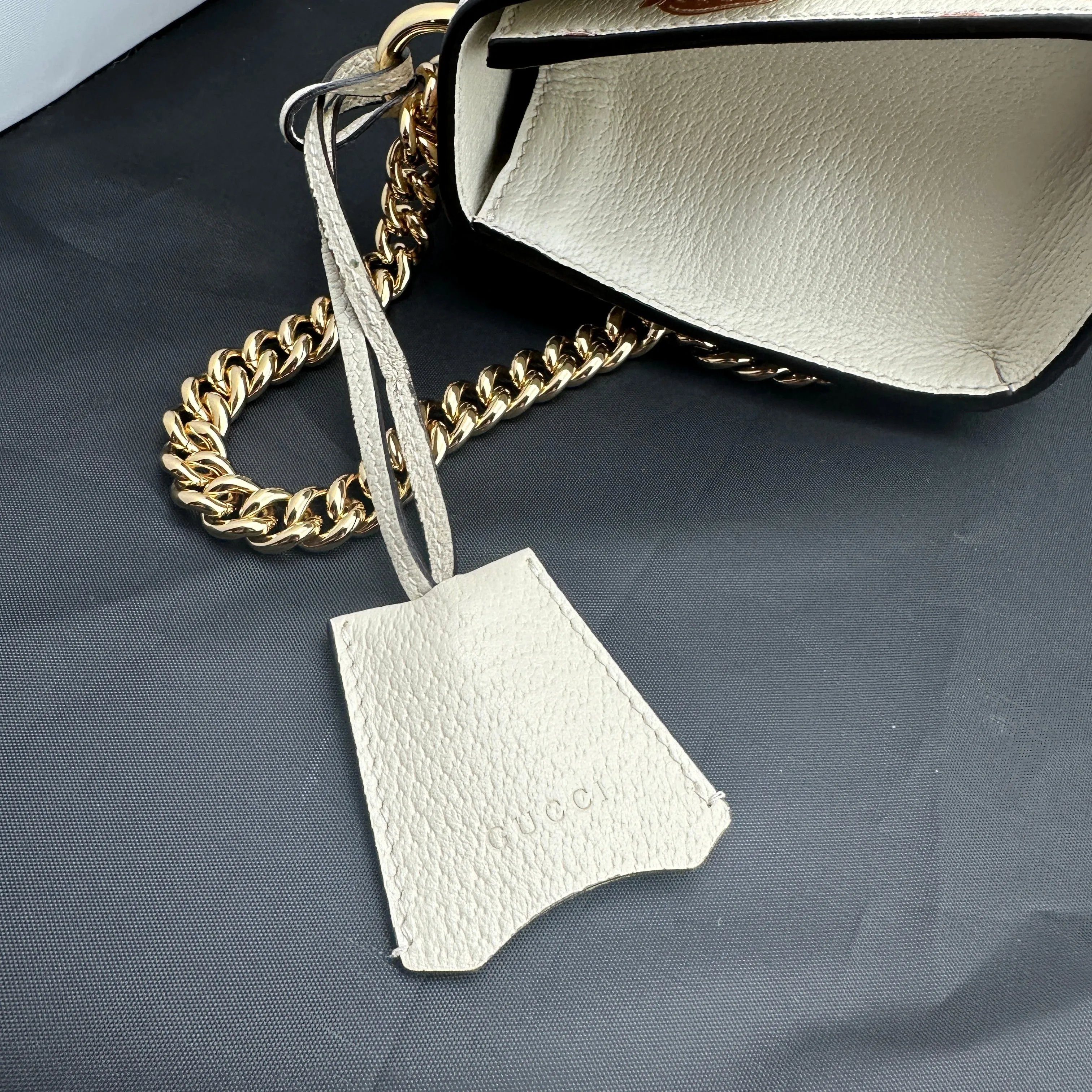 Gucci Berry Padlock Small Shoulder Bag