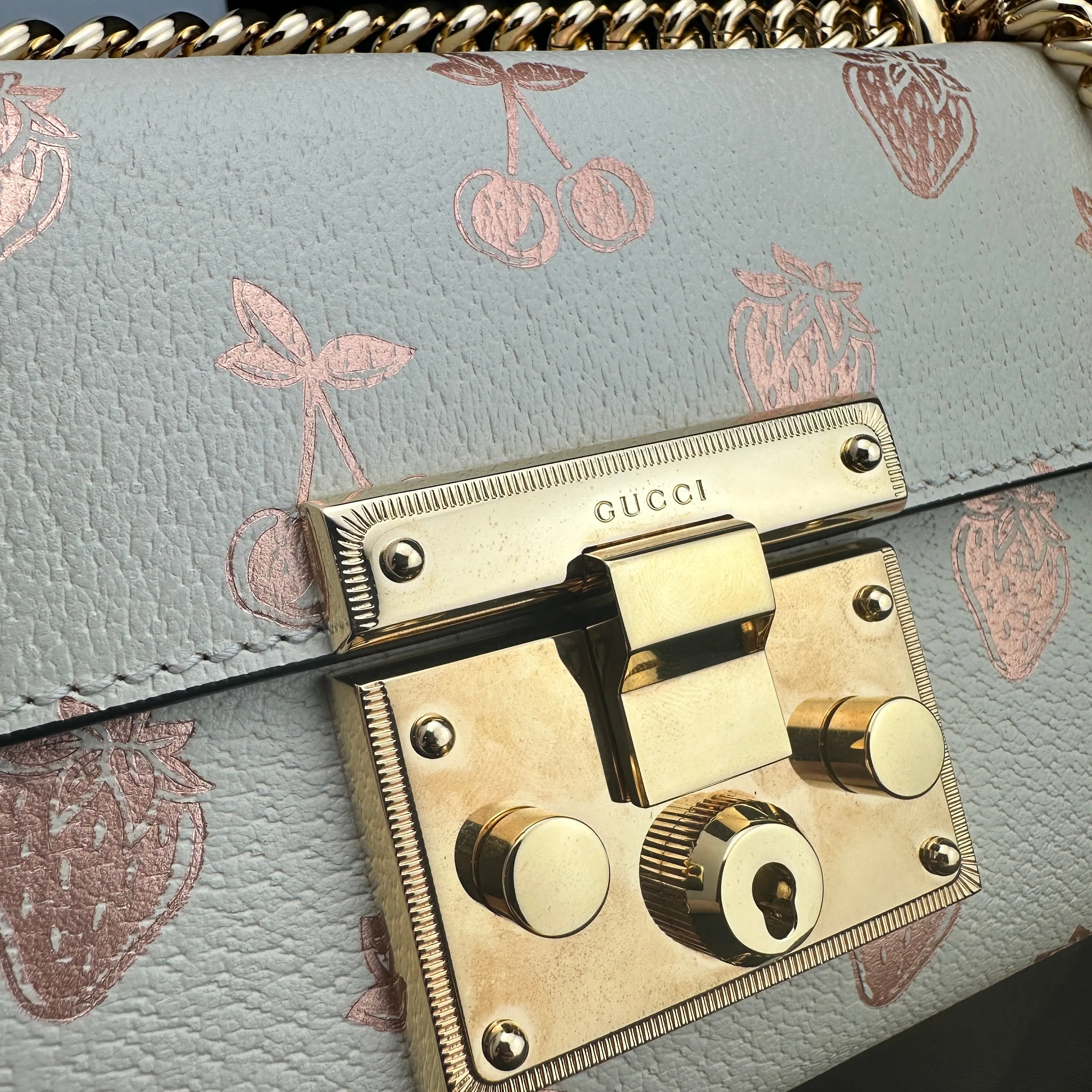 Gucci Berry Padlock Small Shoulder Bag