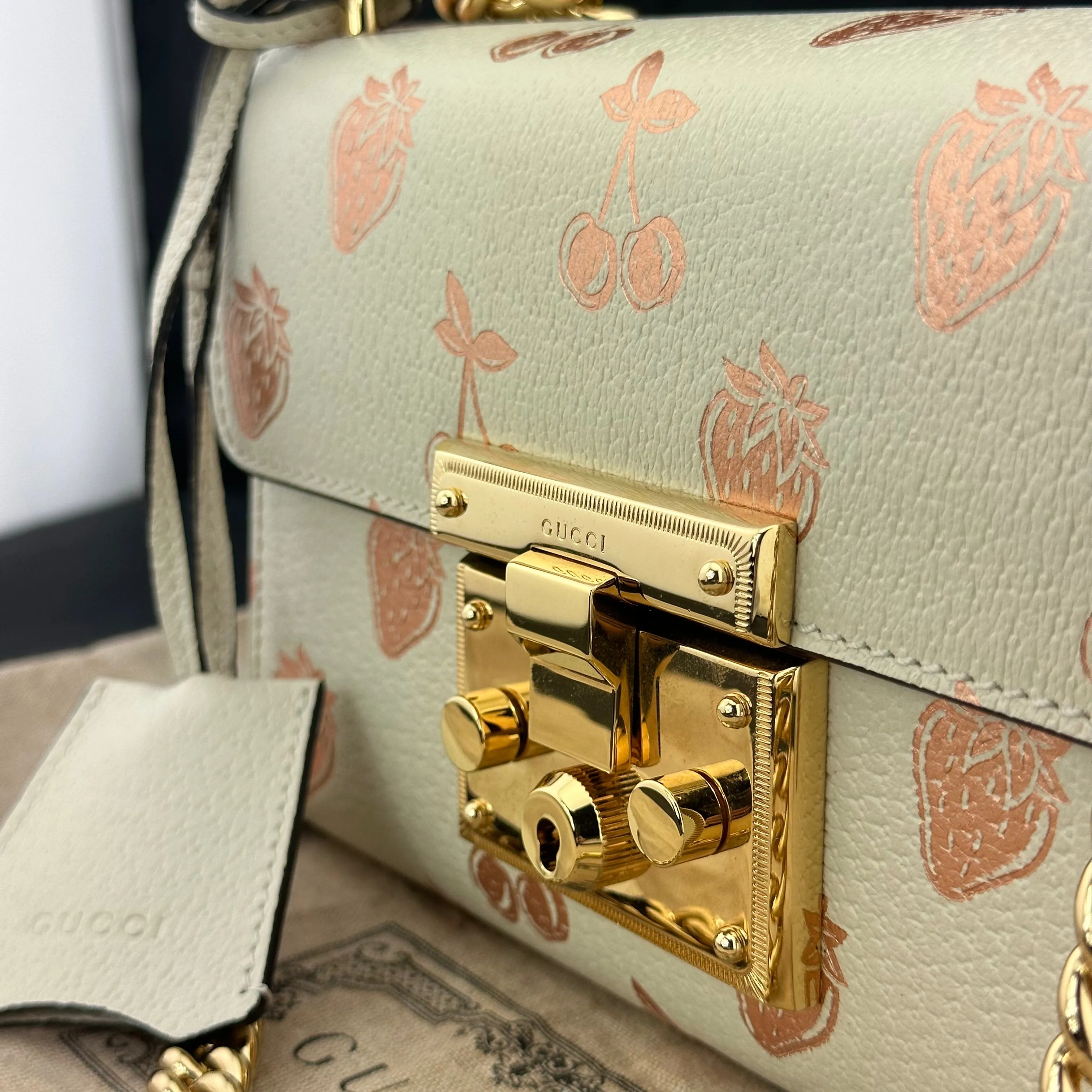 Gucci Berry Padlock Small Shoulder Bag