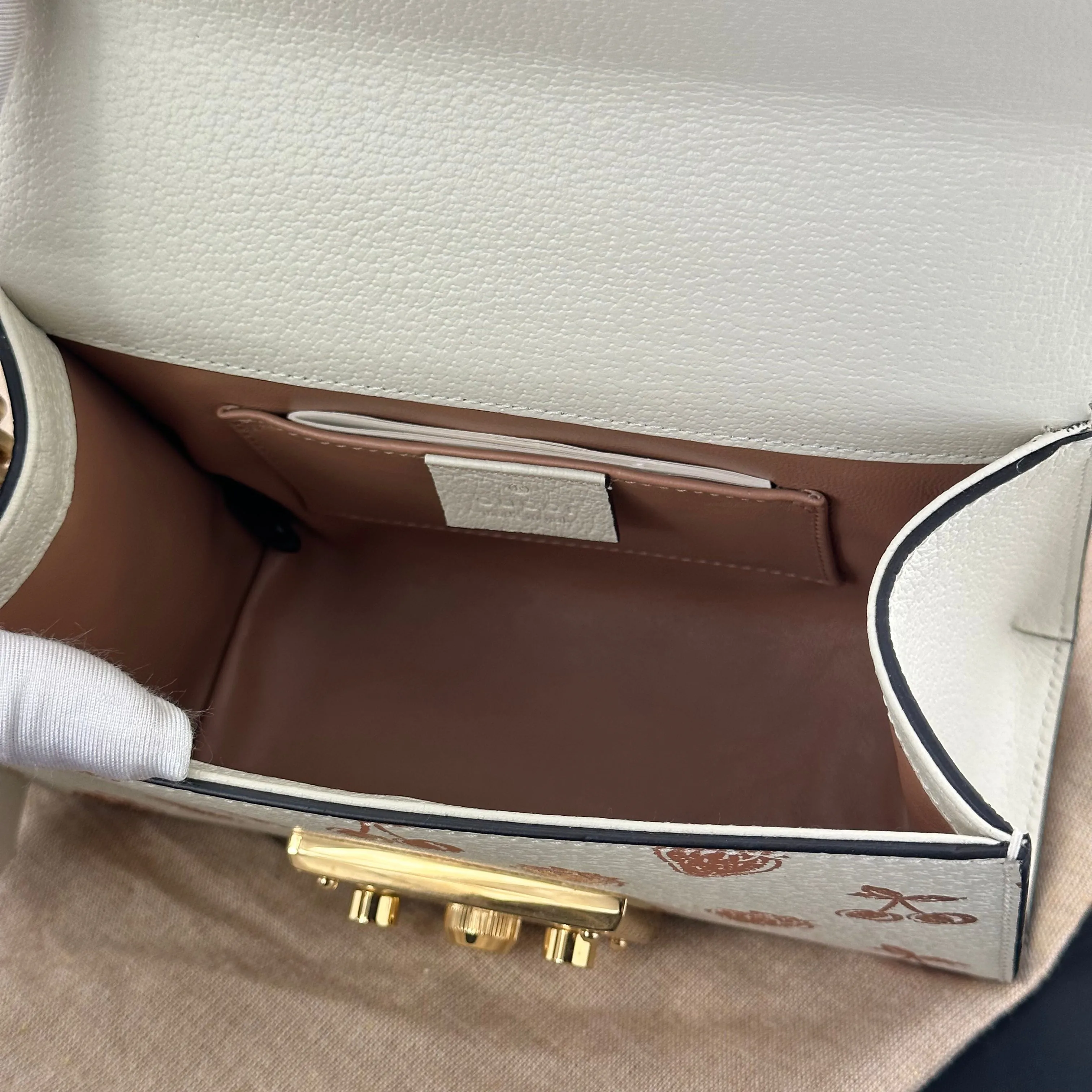 Gucci Berry Padlock Small Shoulder Bag