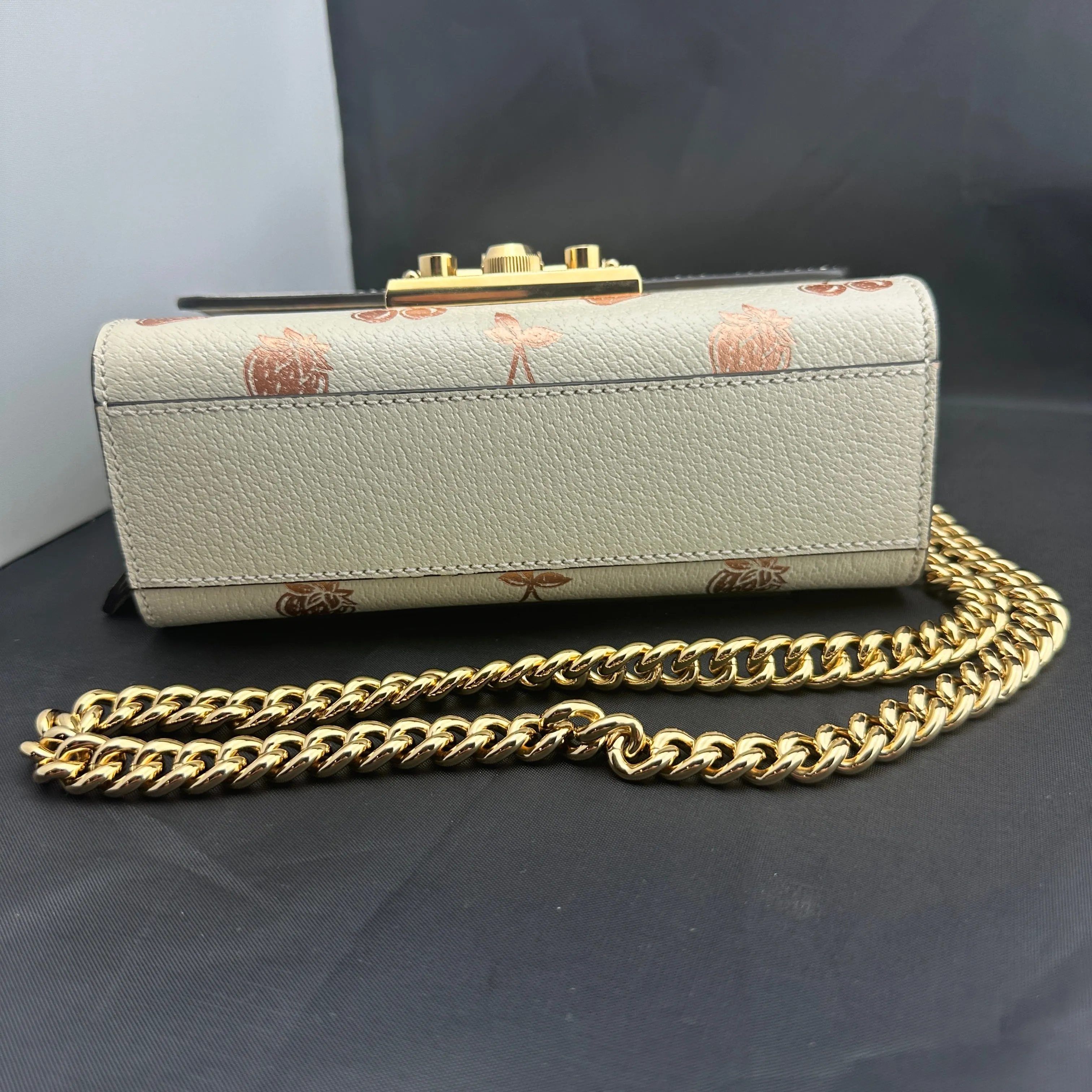 Gucci Berry Padlock Small Shoulder Bag