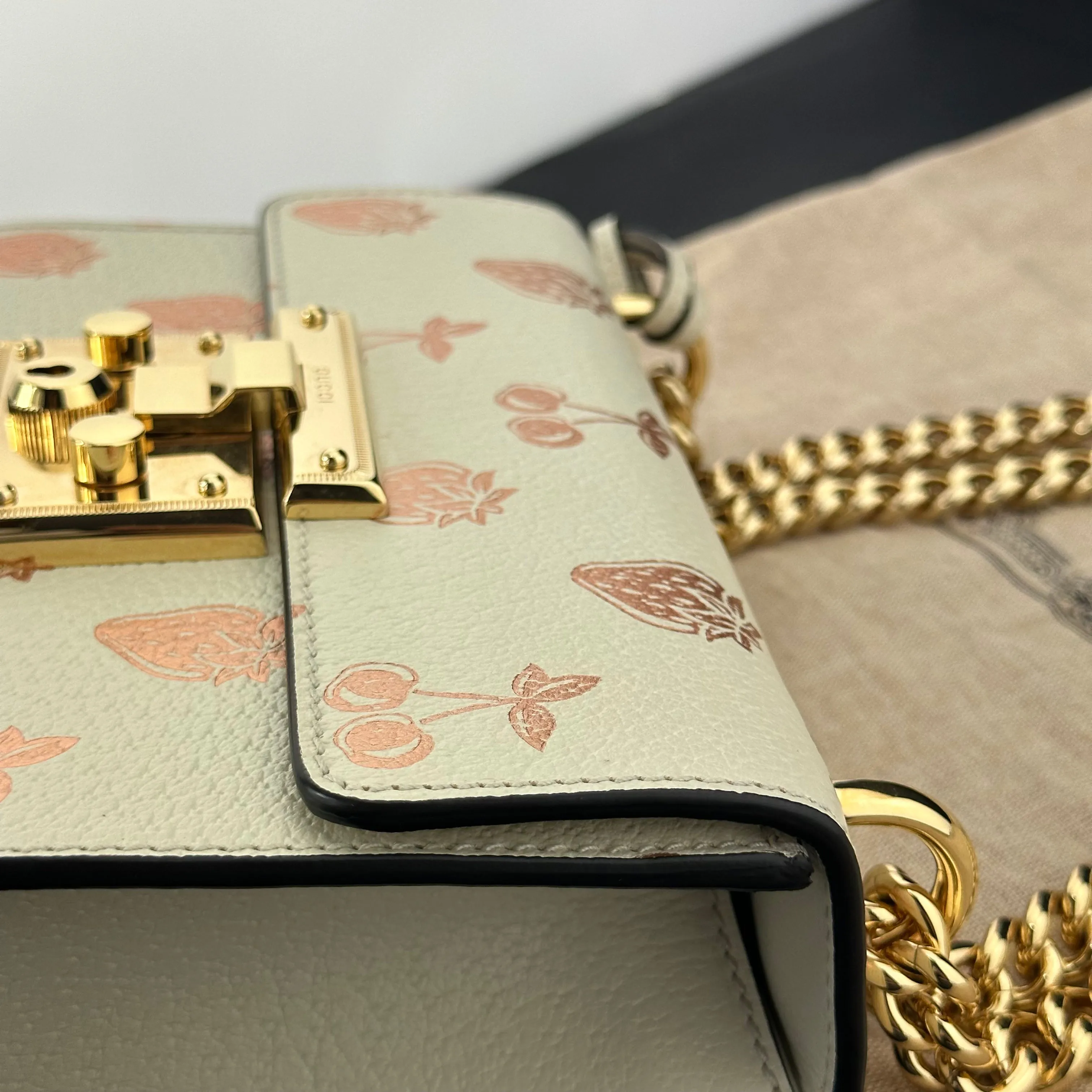 Gucci Berry Padlock Small Shoulder Bag