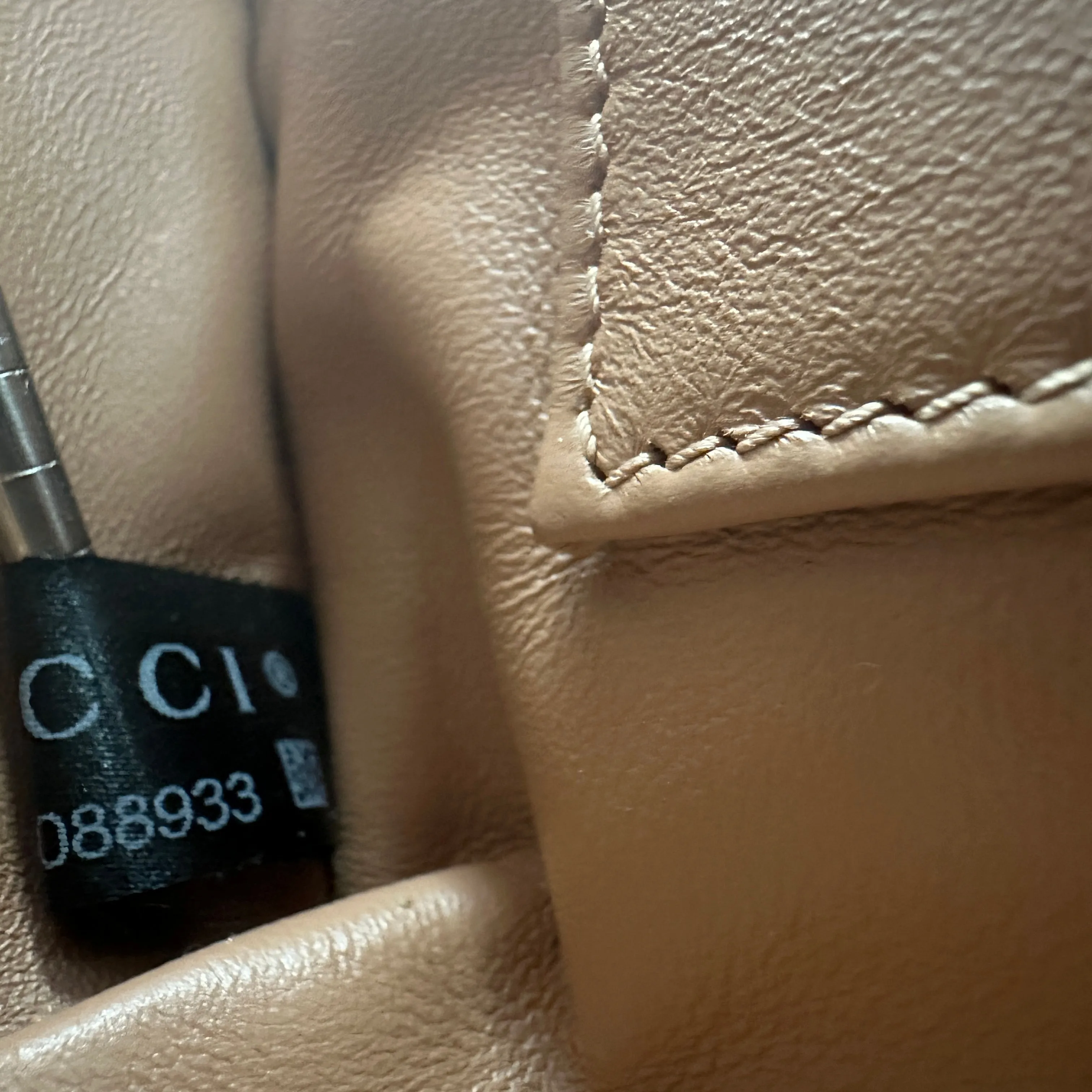 Gucci Berry Padlock Small Shoulder Bag