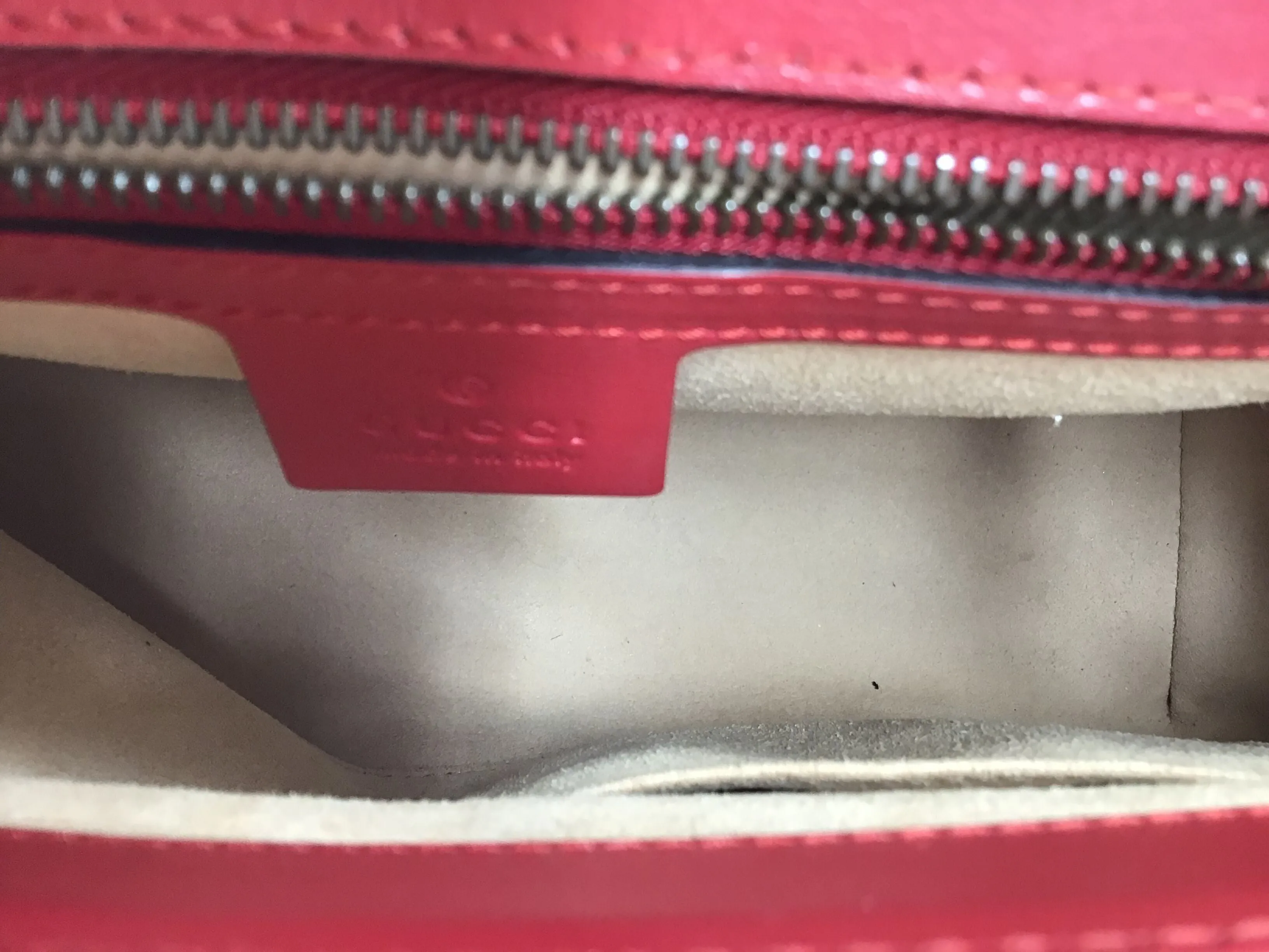 Gucci GG 'Marmont' SM Top Handle Bag