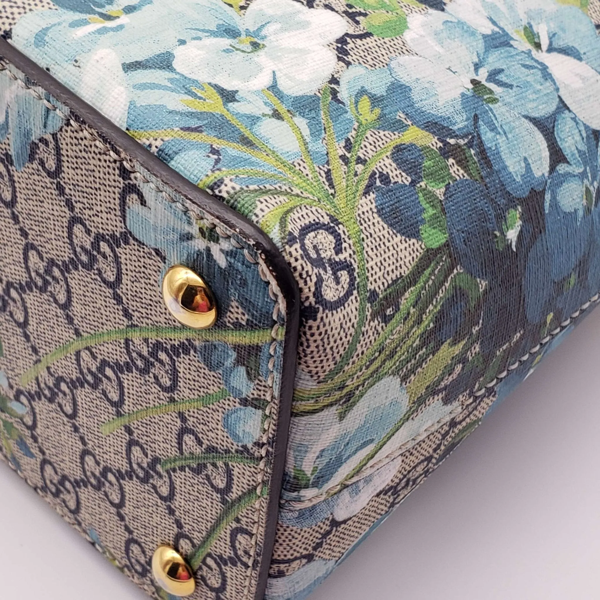 Gucci Supreme Floral Bloom Blue Hand Bag and Shoulder Bag