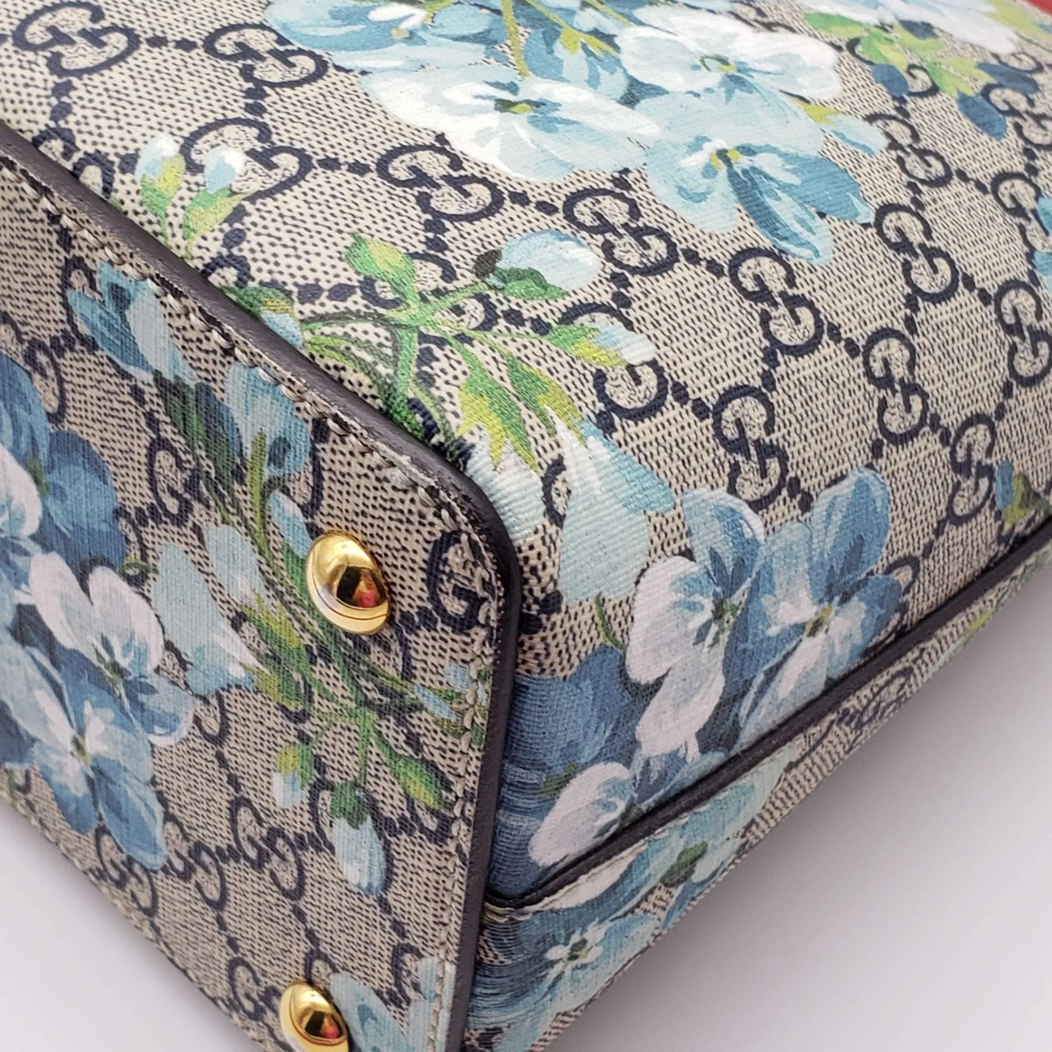 Gucci Supreme Floral Bloom Blue Hand Bag and Shoulder Bag