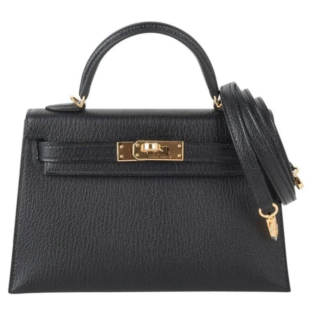 Hermès Kelly 20 Noir (Black) Sellier Chevre Mysore Gold Hardware GHW